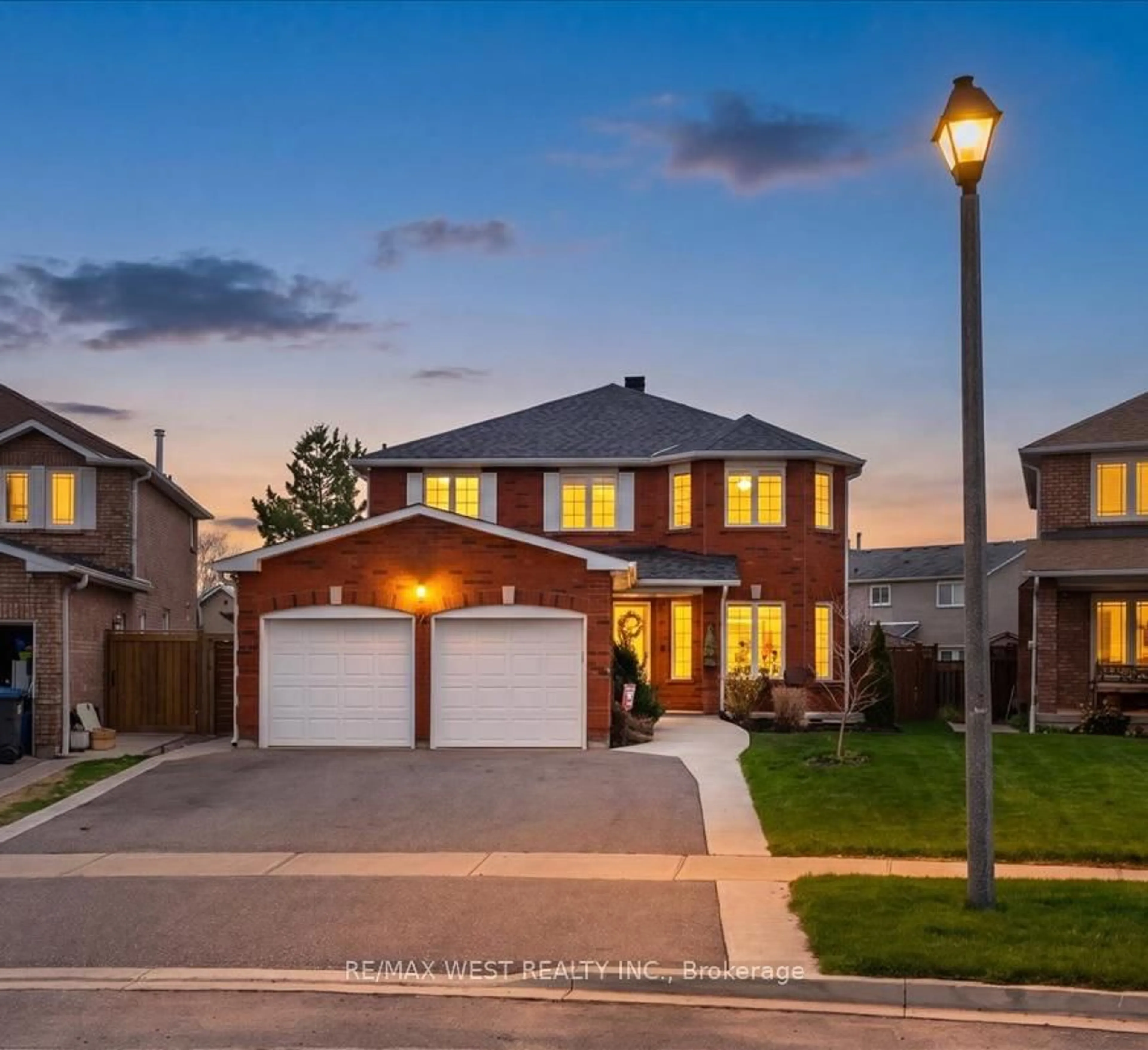 Home with brick exterior material, street for 12 Berrydown Dr, Caledon Ontario L7E 1L8