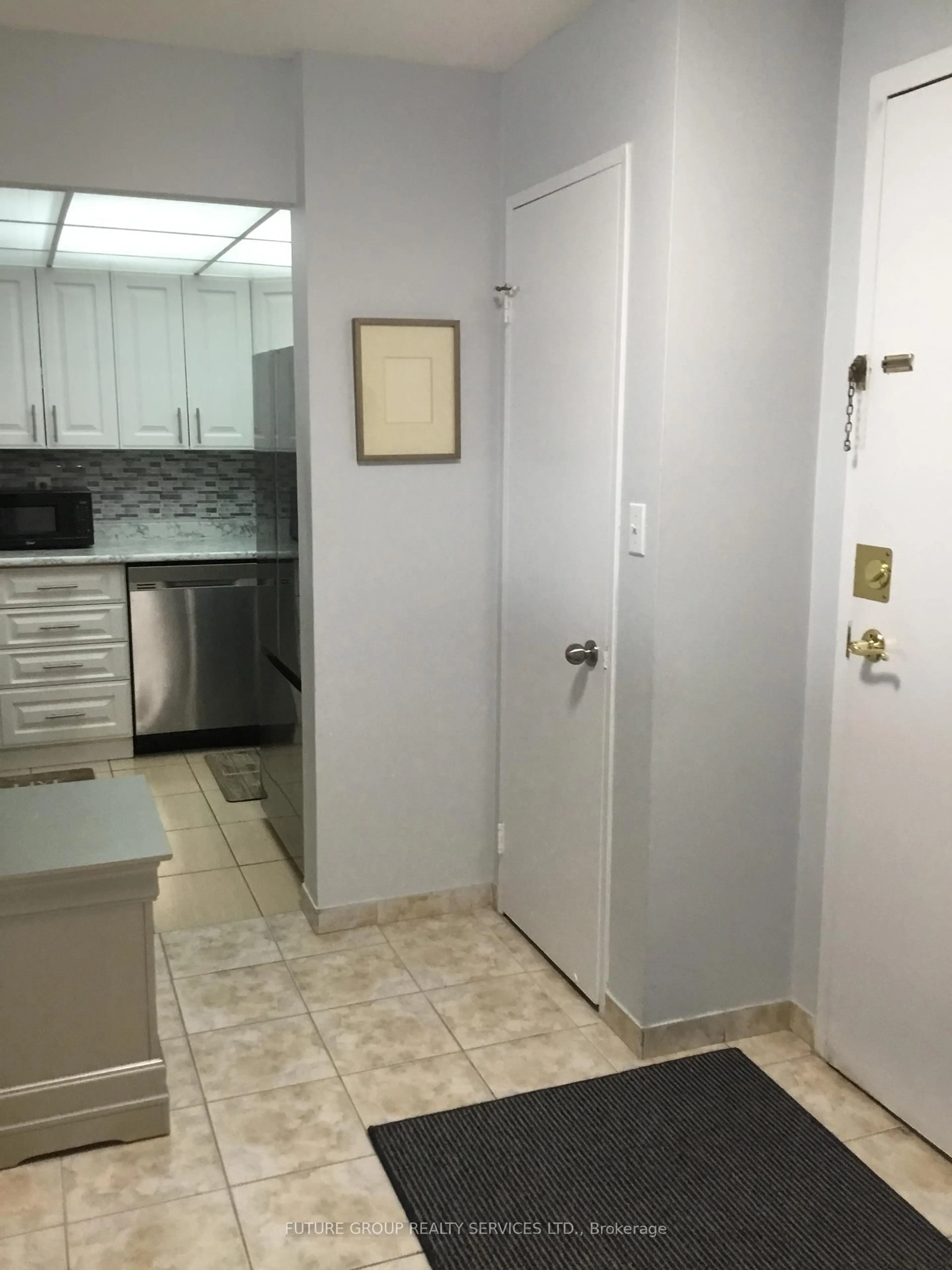 Unknown for 145 Hillcrest Ave #2101, Mississauga Ontario L5B 3Z1