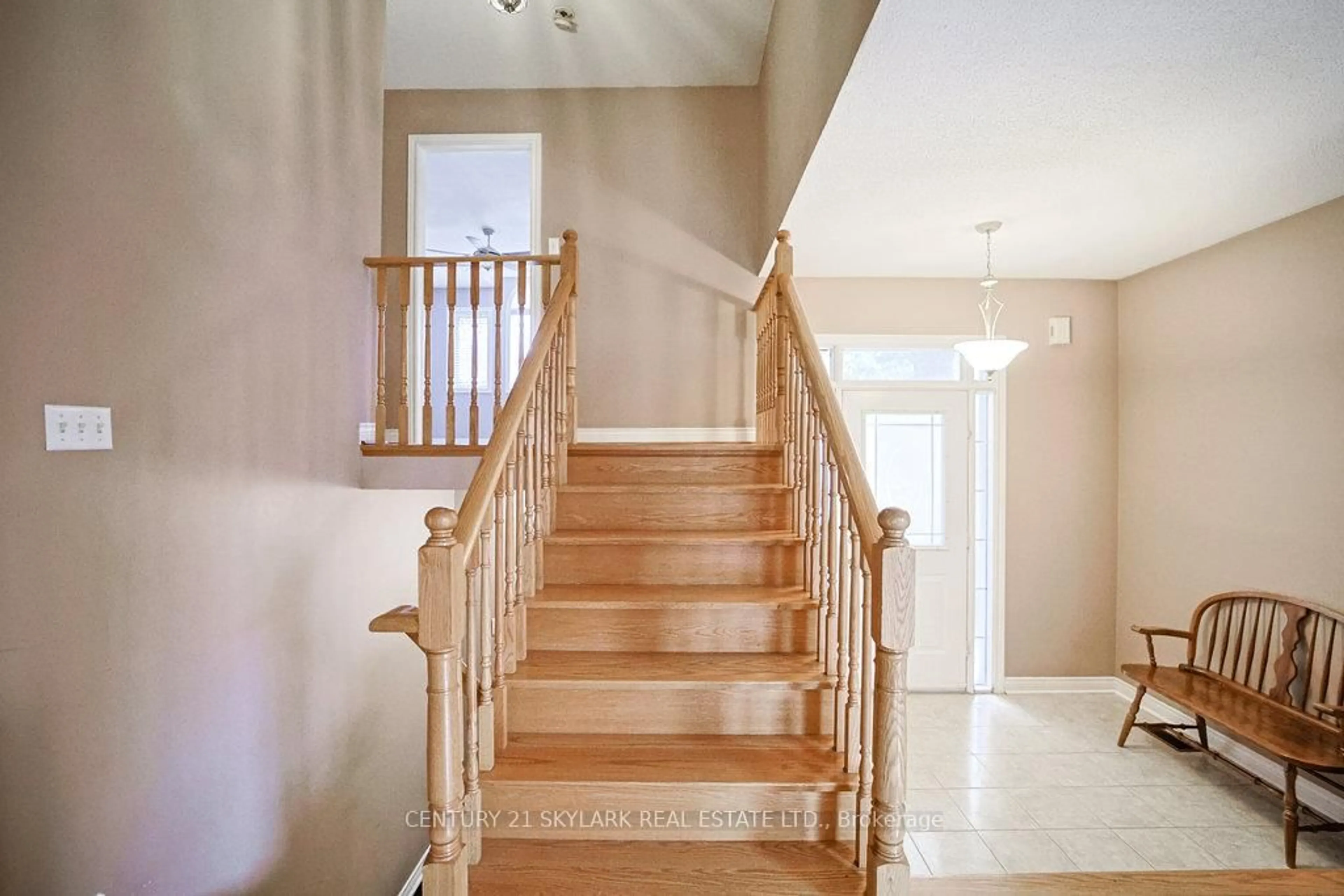 Stairs for 13 Paulette Way, Caledon Ontario L7E 1X2