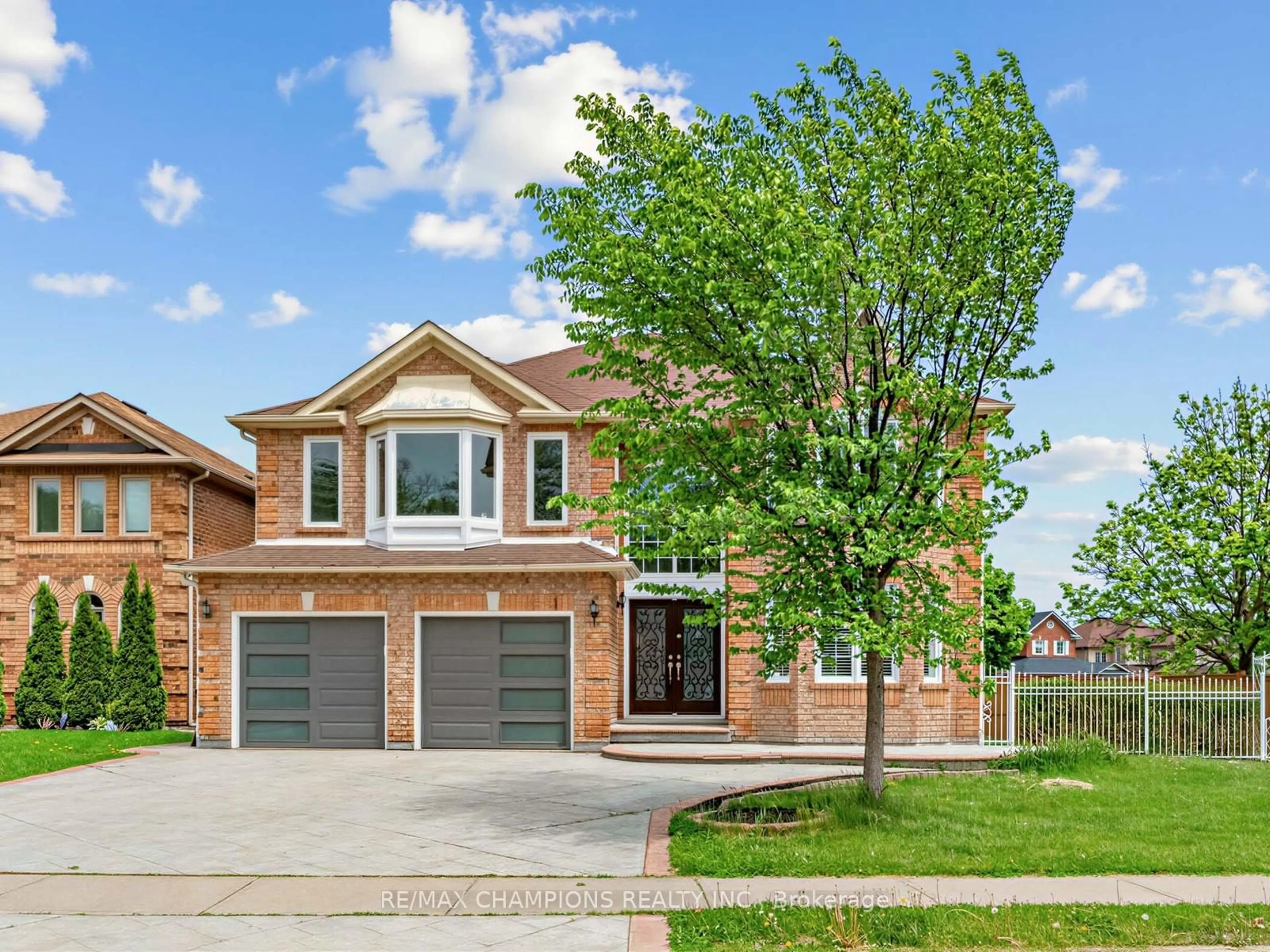 Home with brick exterior material, street for 1 Cluster Oak Pl, Brampton Ontario L6R 1V2