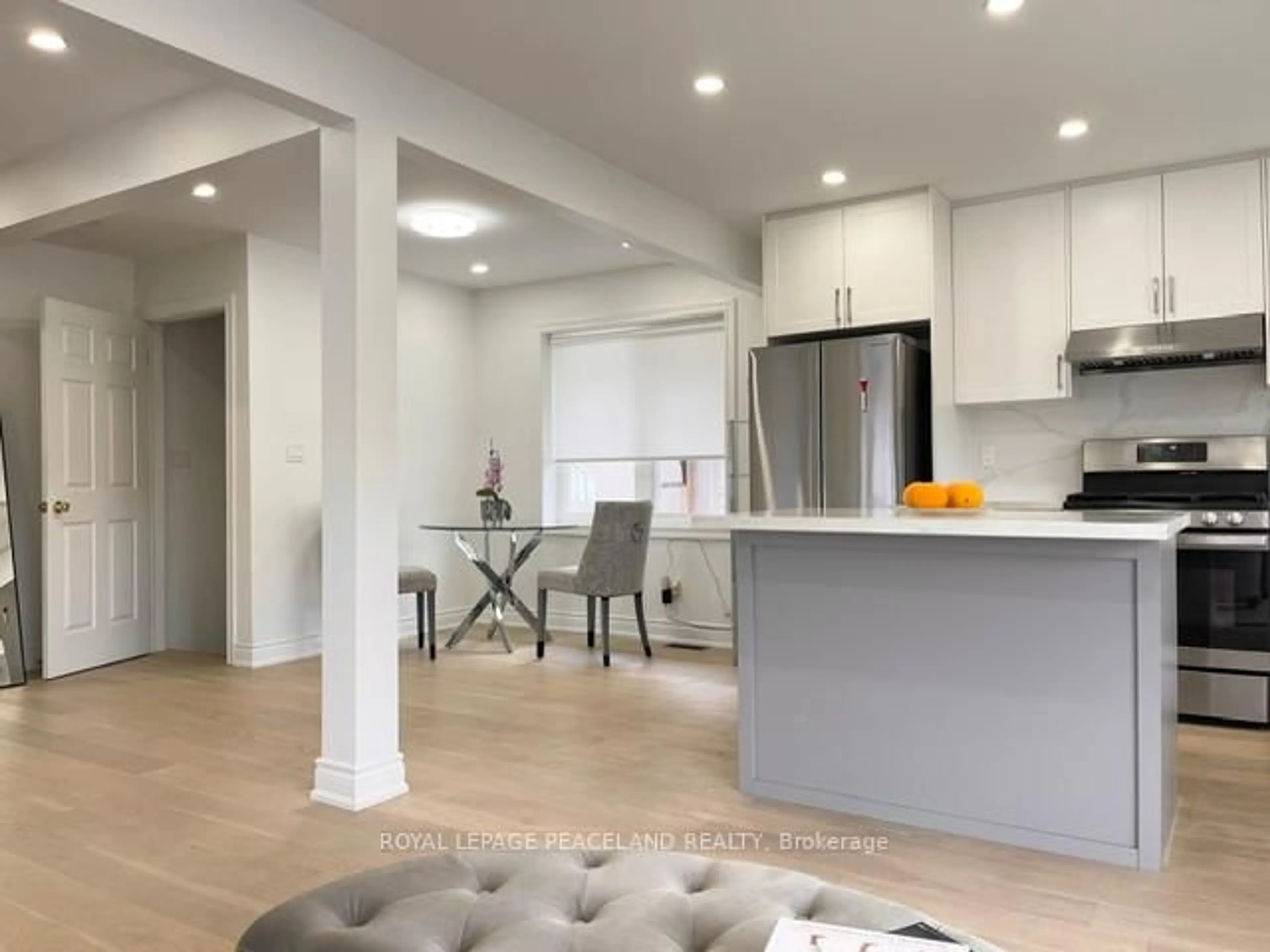 Open concept kitchen, unknown for 24 Yarn Rd, Toronto Ontario M9B 1H5