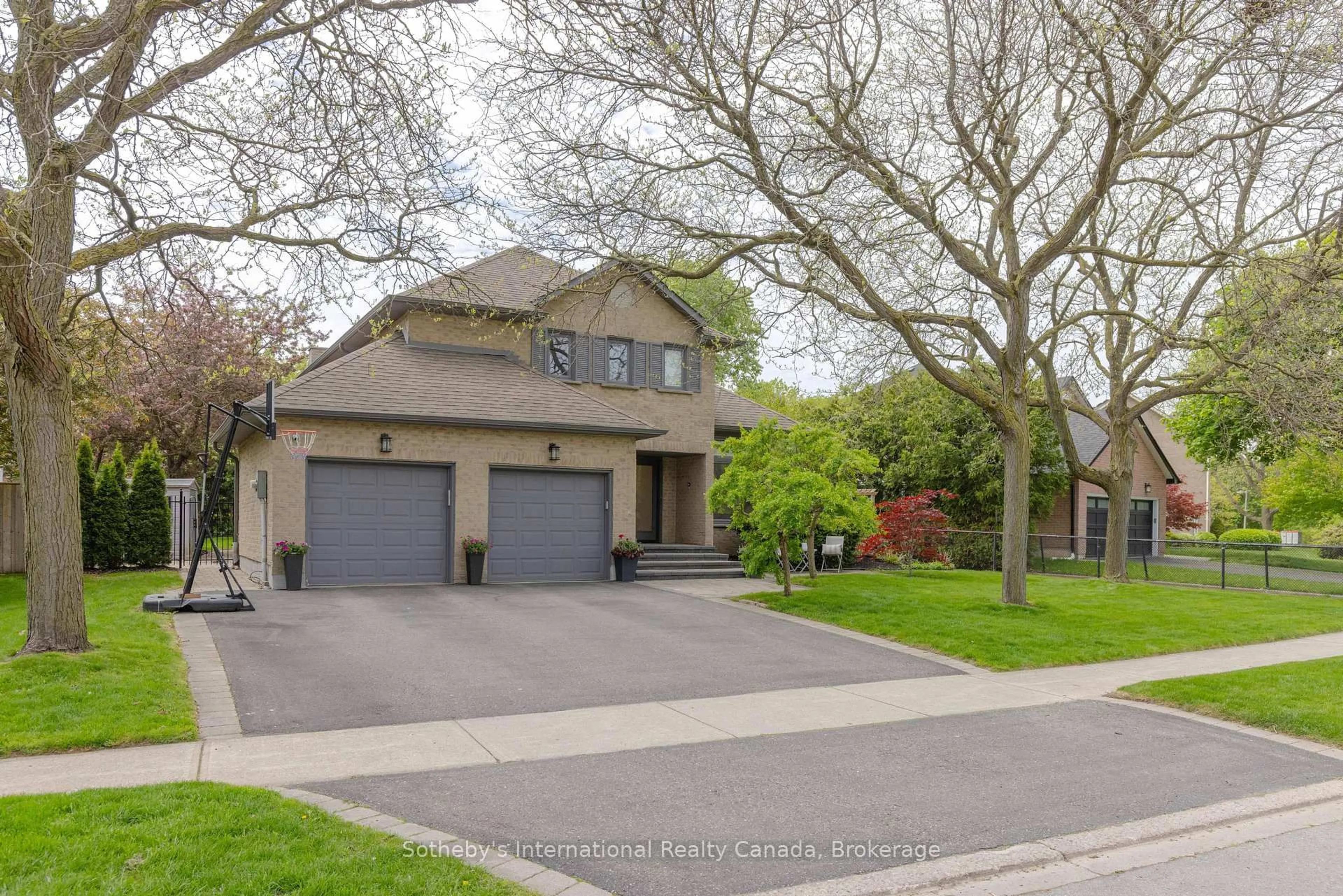 Unknown for 456 Aspen Forest Dr, Oakville Ontario L6J 6H6