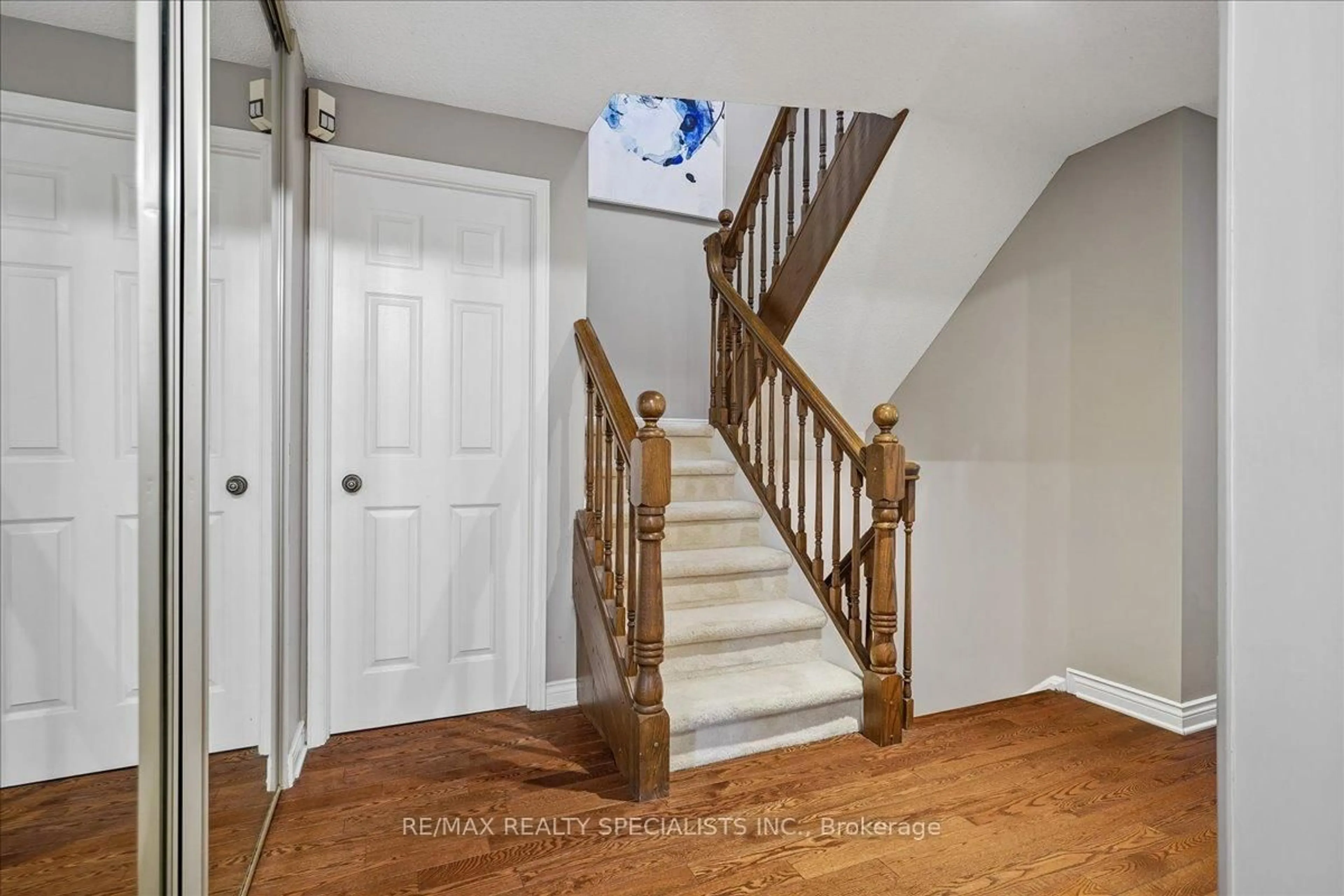 Unknown for 1507 Upper Middle Rd #3, Burlington Ontario L7P 4M5