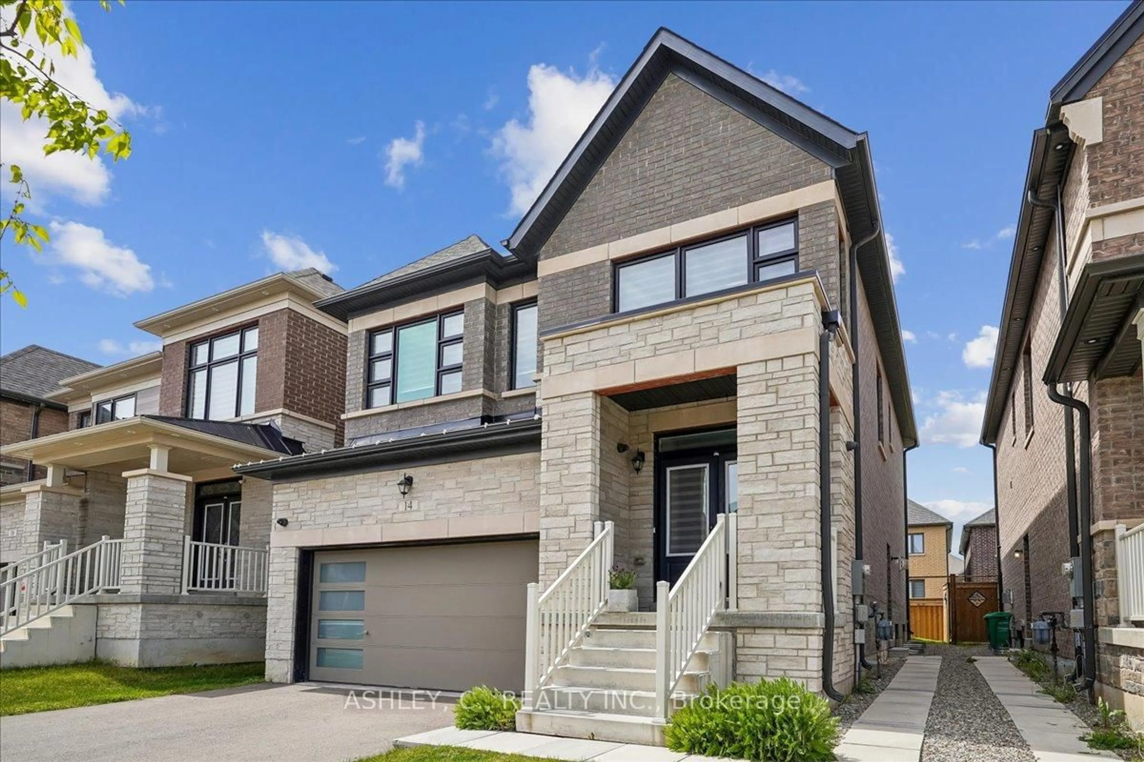 Home with brick exterior material, street for 14 Trellanock Rd, Brampton Ontario L6Y 6K8