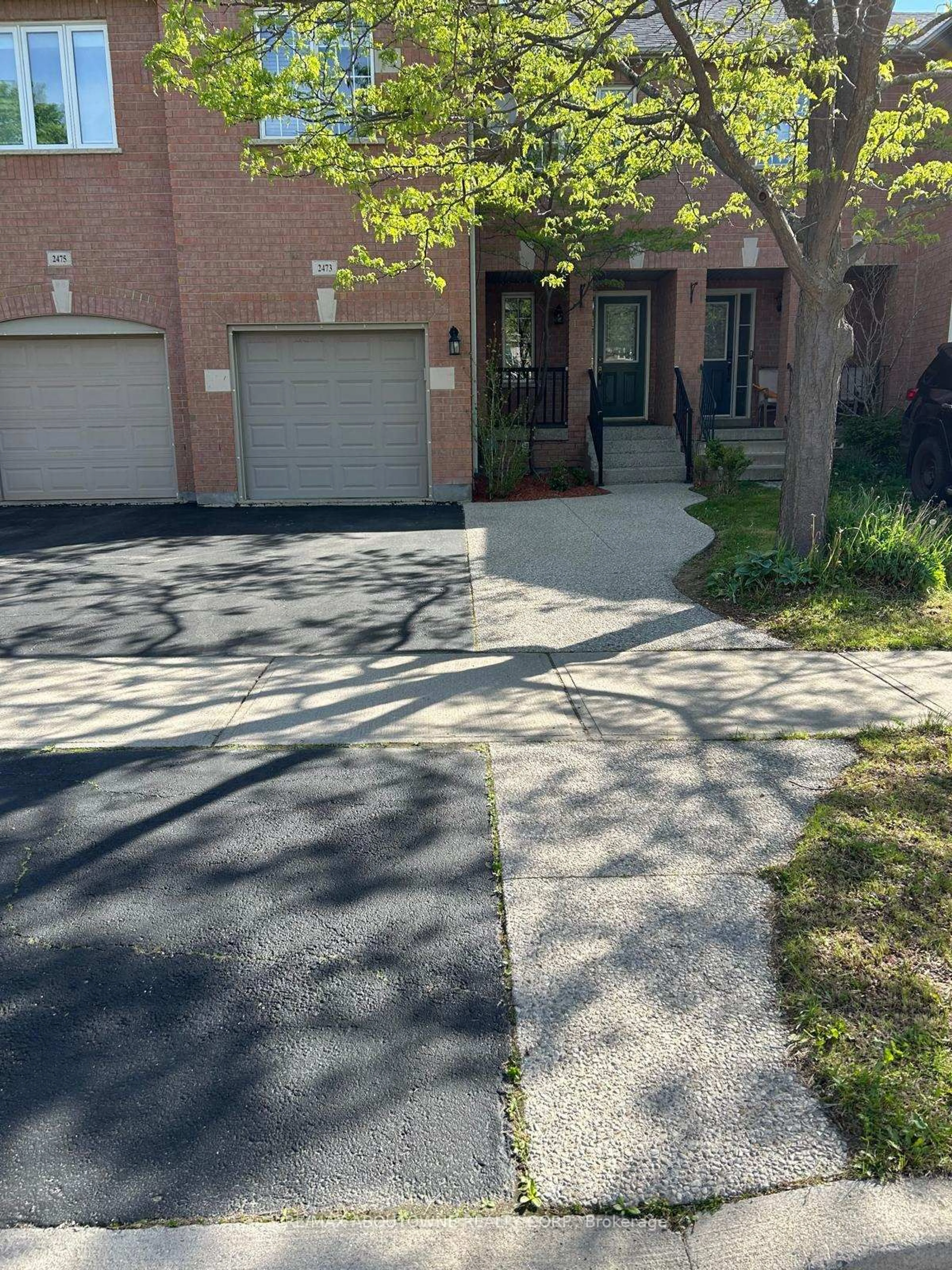 Home with brick exterior material, street for 2473 LAZIO Lane, Oakville Ontario L6M 4P7