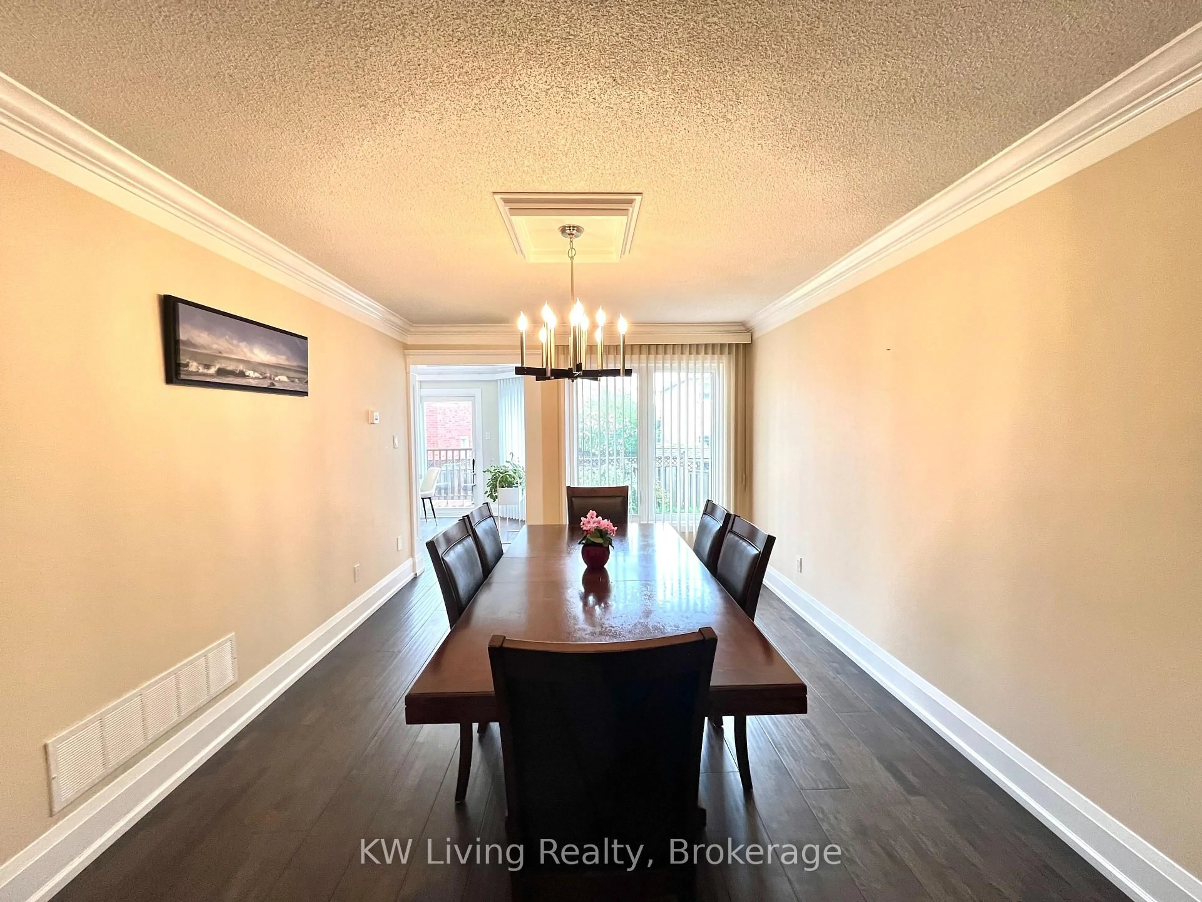 Dining room, wood/laminate floor for 128 Palomino Dr, Mississauga Ontario L4Z 3G5