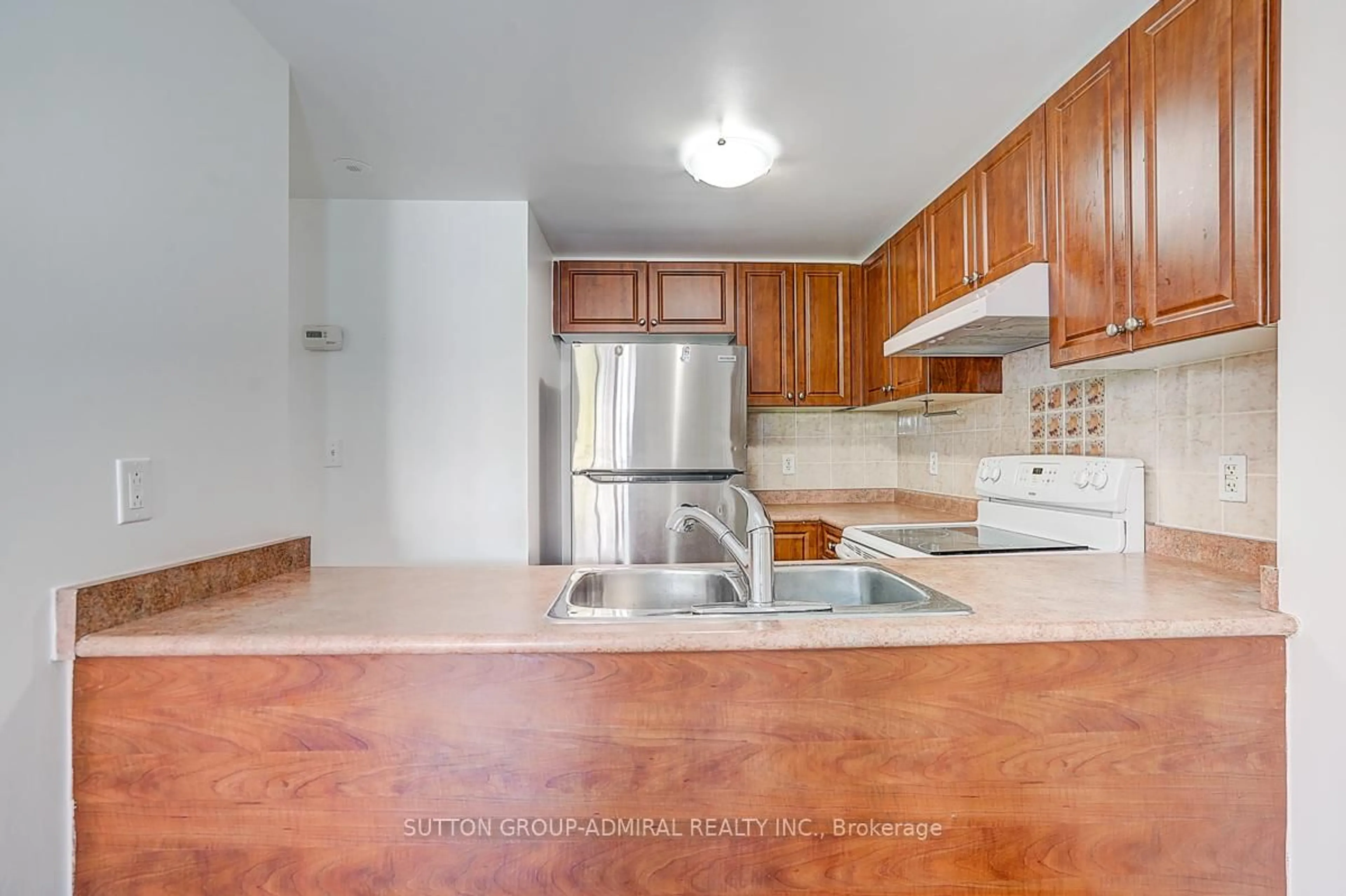 Standard kitchen, unknown for 3047 Finch Ave #2057, Toronto Ontario M9M 0A5