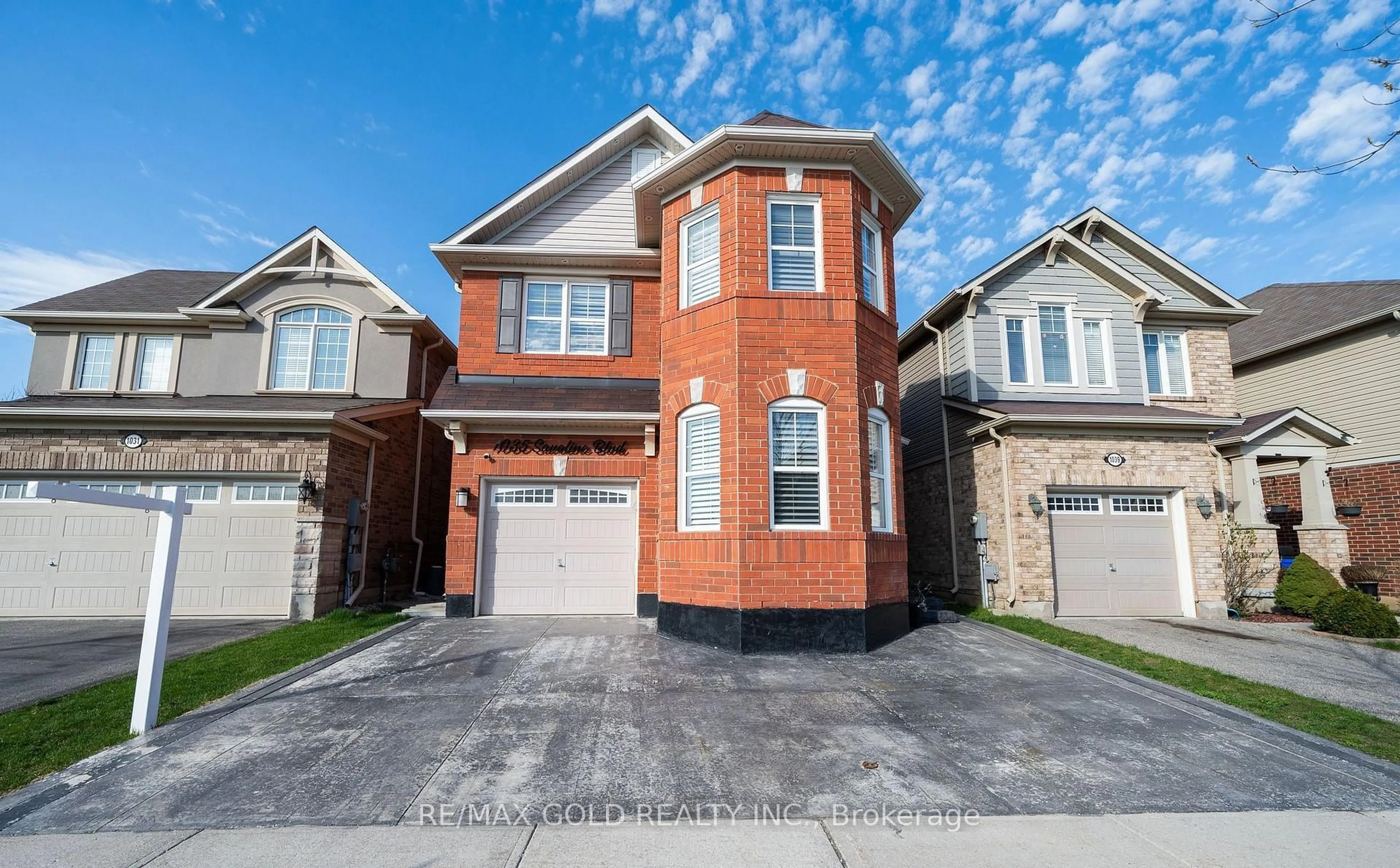 Home with brick exterior material, street for 1035 SAVOLINE Blvd, Milton Ontario L9T 8P2