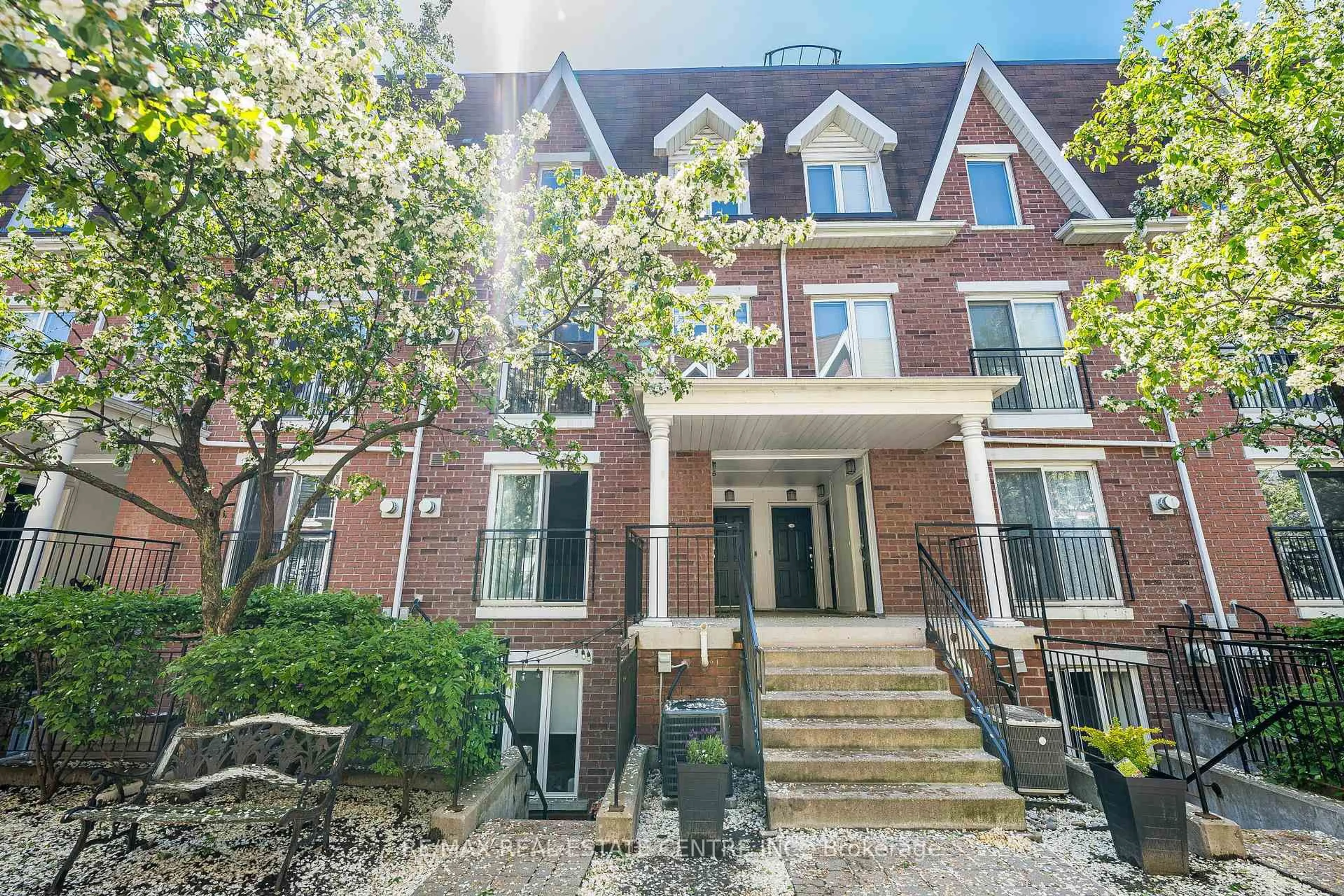 Home with brick exterior material, street for 16 Laidlaw St #920, Toronto Ontario M6K 1X2