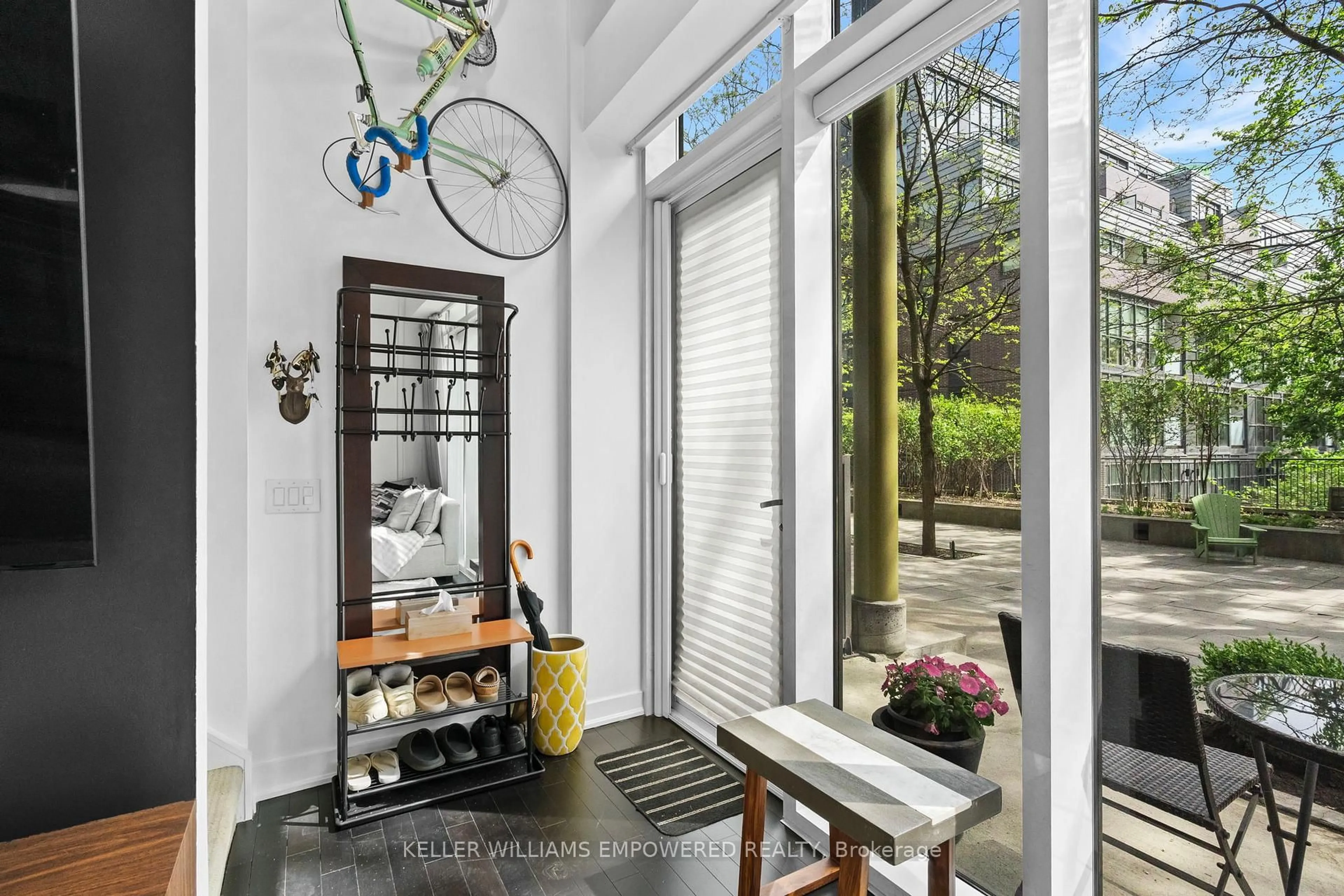 Indoor entryway for 25 Ritchie Ave #105, Toronto Ontario M6R 2J6