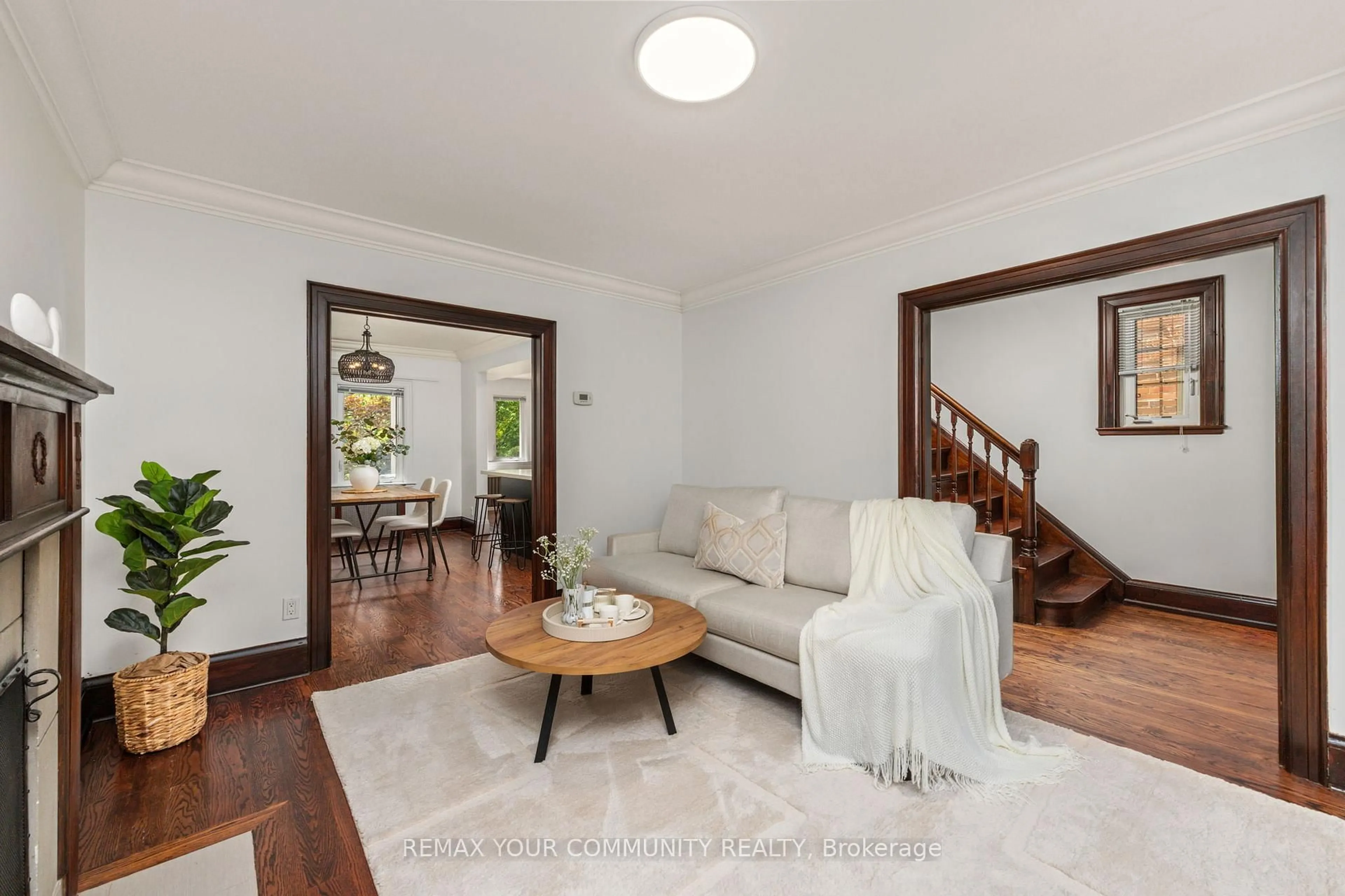 Living room with furniture, unknown for 236 Ellis Ave, Toronto Ontario M6S 2X2
