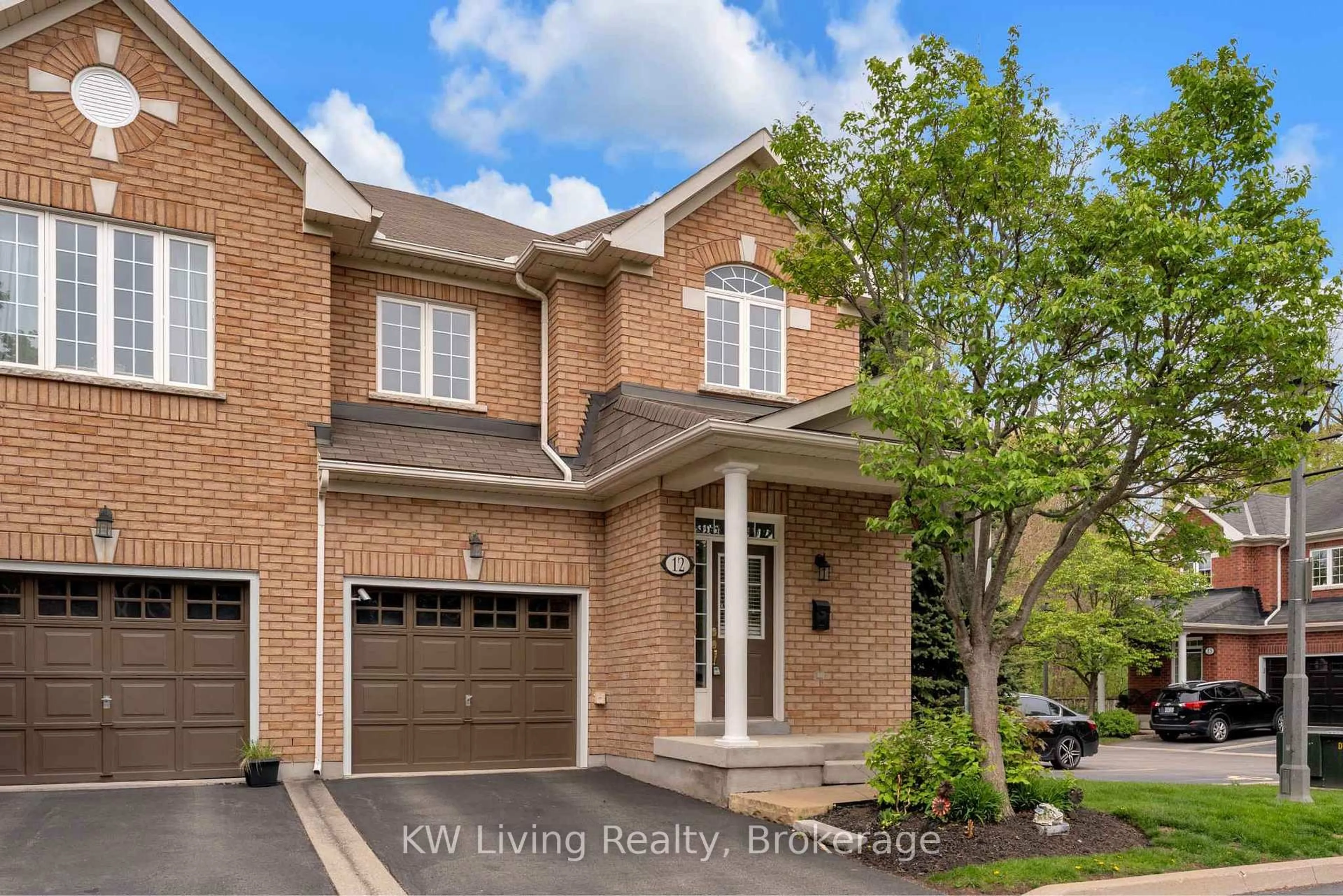 Home with brick exterior material, street for 2410 Woodward Ave #12, Burlington Ontario L7R 1T9