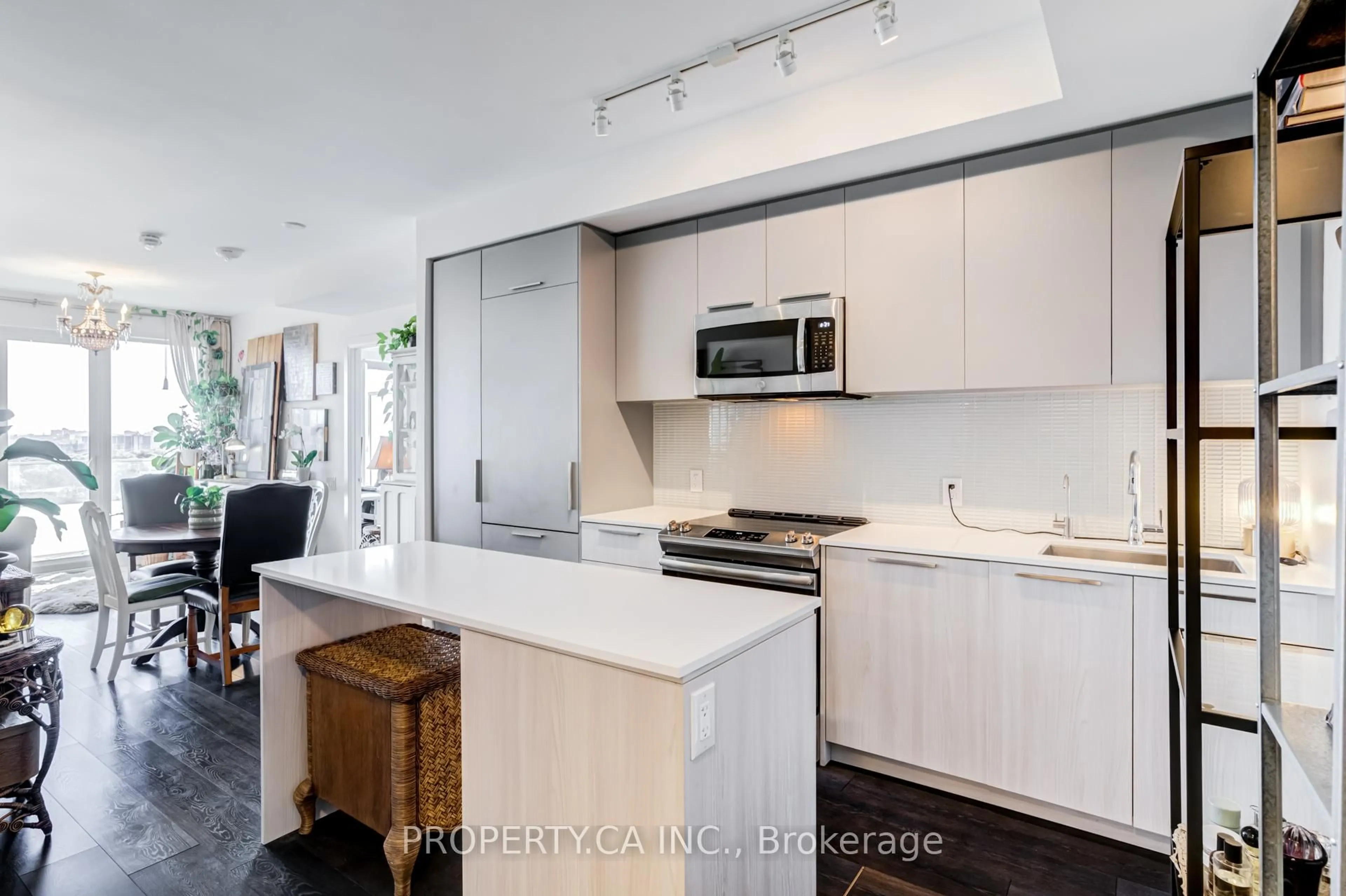 Open concept kitchen, unknown for 20 Brin Dr #1406, Toronto Ontario M8X 1Y6