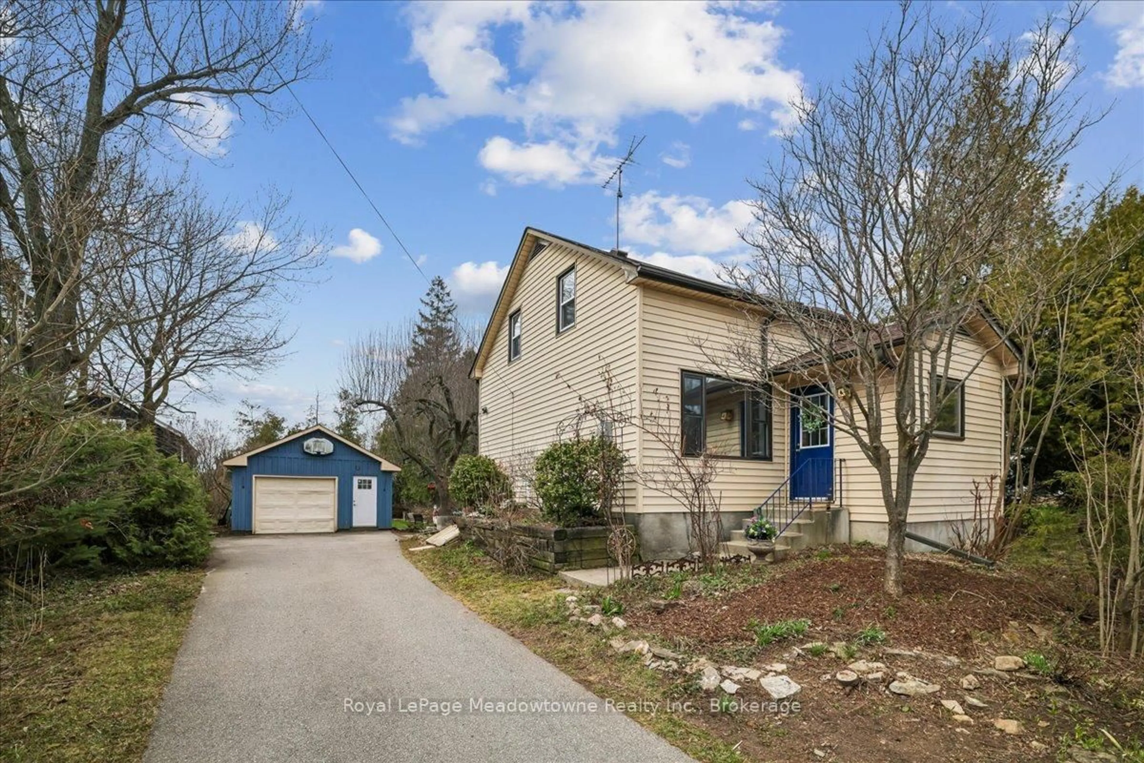 Unknown for 11024 First Line Nassagaweya, Milton Ontario L0P 1J0