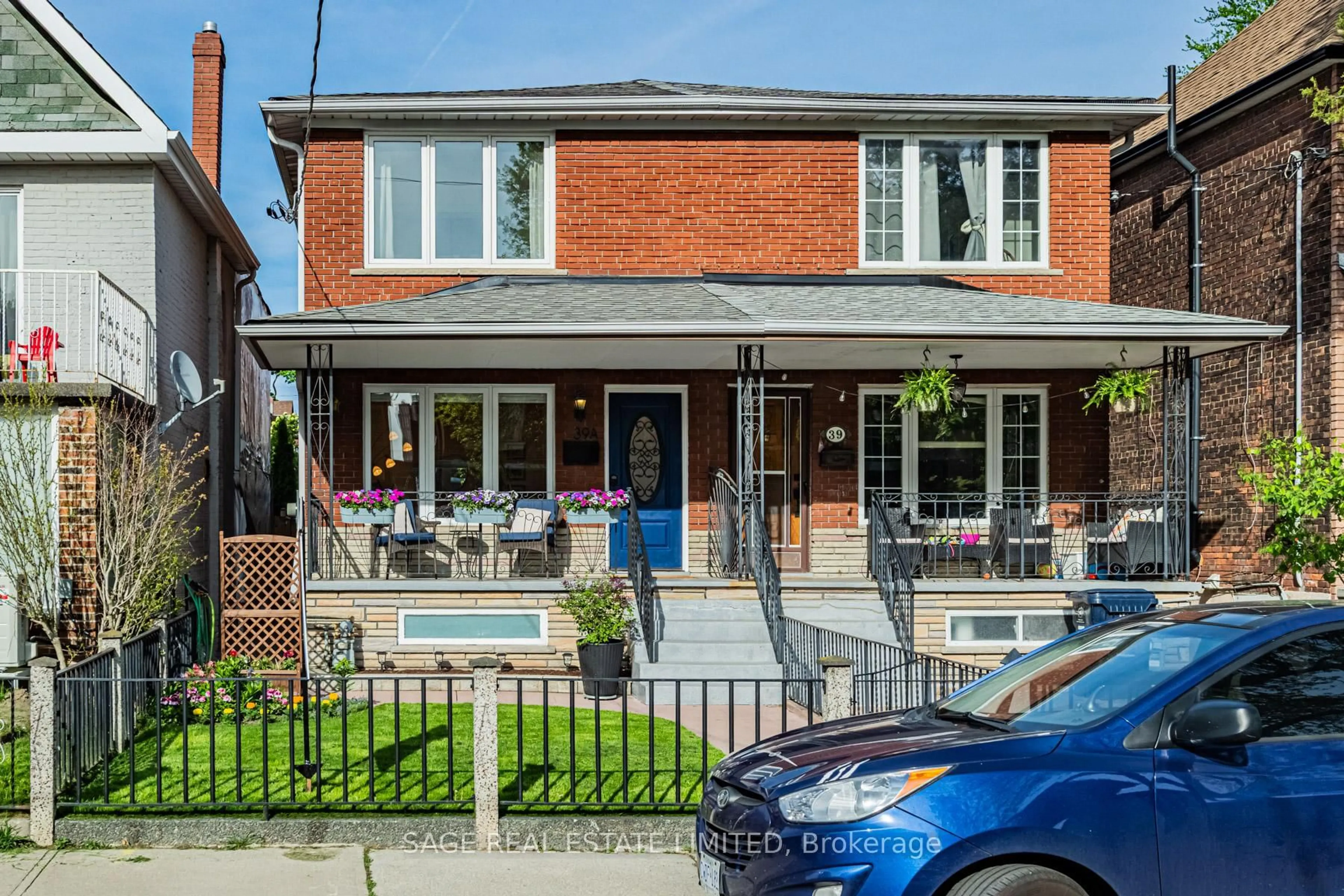 Home with brick exterior material, street for 39A Uxbridge Ave, Toronto Ontario M6N 2Y1