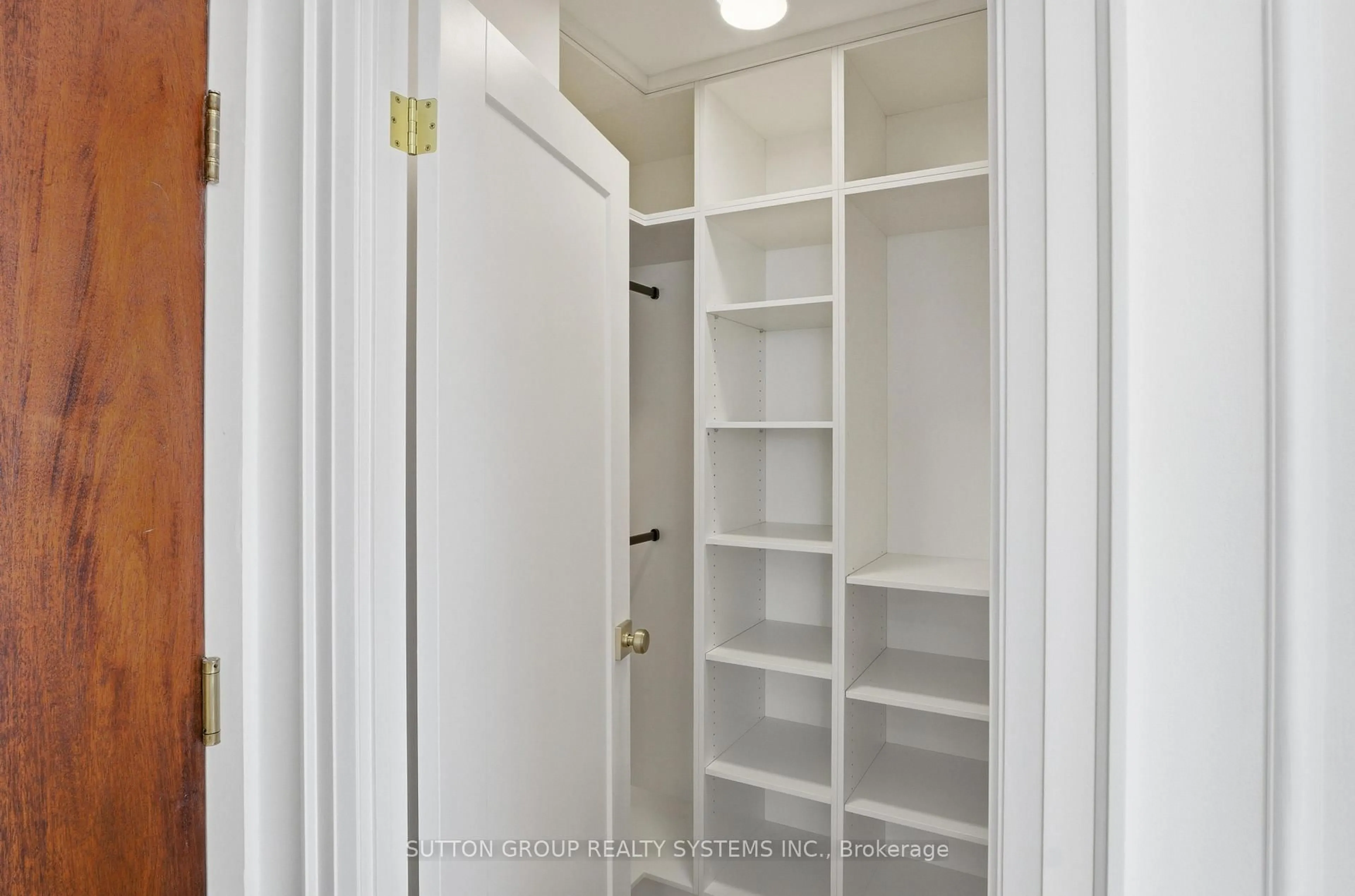 Storage room or clothes room or walk-in closet for 1320 Islington Ave #2002, Toronto Ontario M9A 5C6