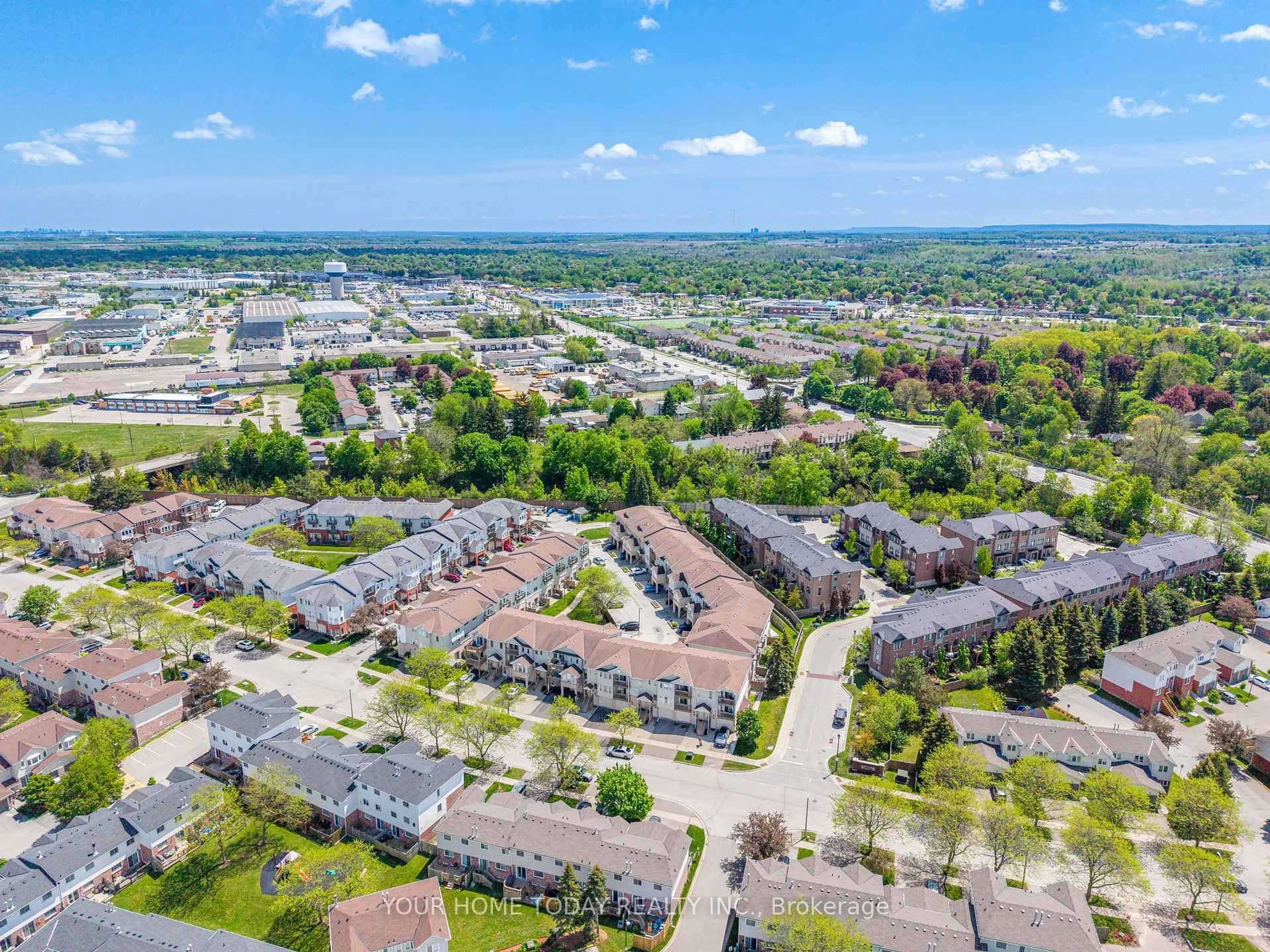 A pic from outside/outdoor area/front of a property/back of a property/a pic from drone, unknown for 34 Stewart MacLaren Rd, Halton Hills Ontario L7G 5L9