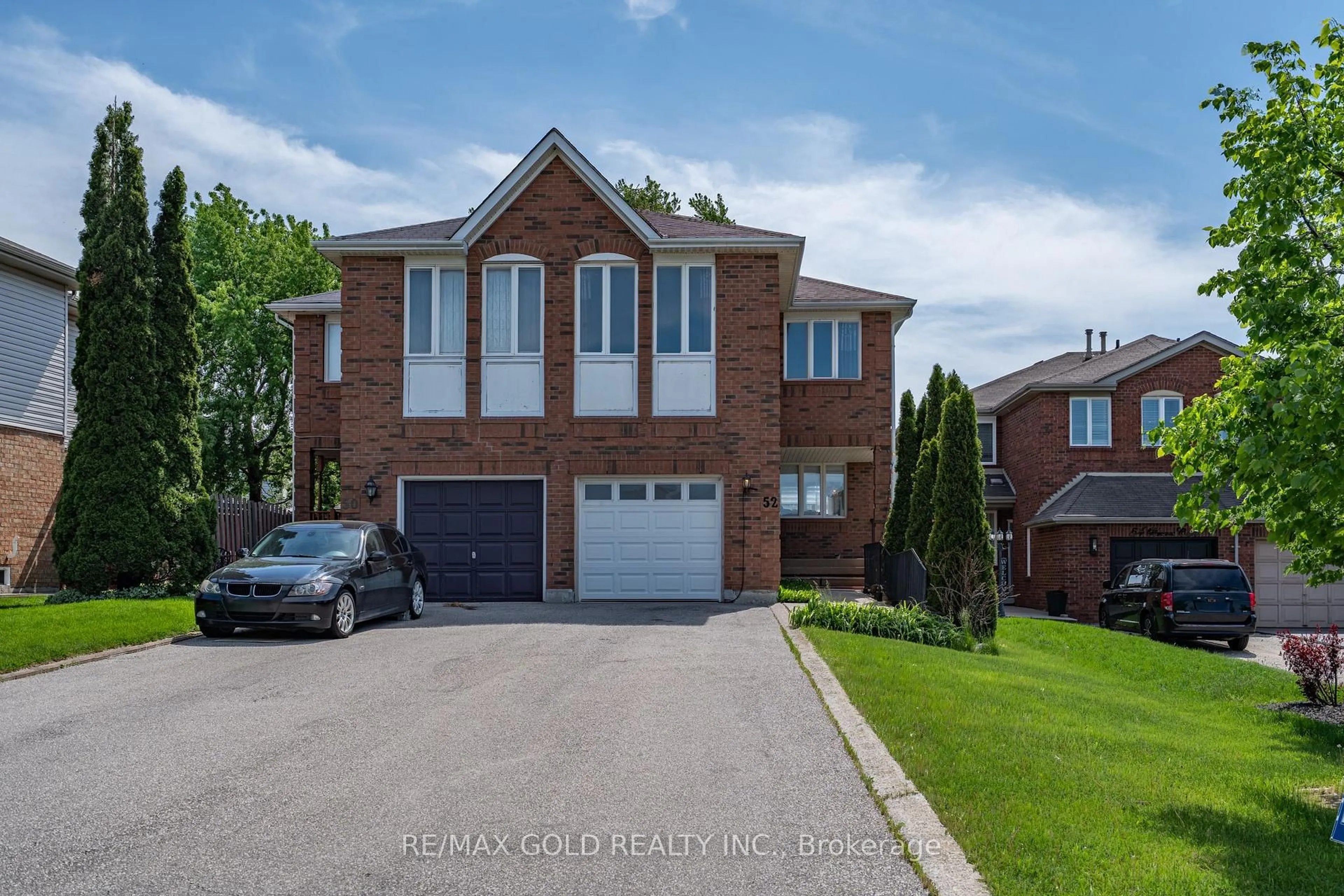 Home with brick exterior material, street for 52 Brower Crt, Brampton Ontario L6Z 4S6