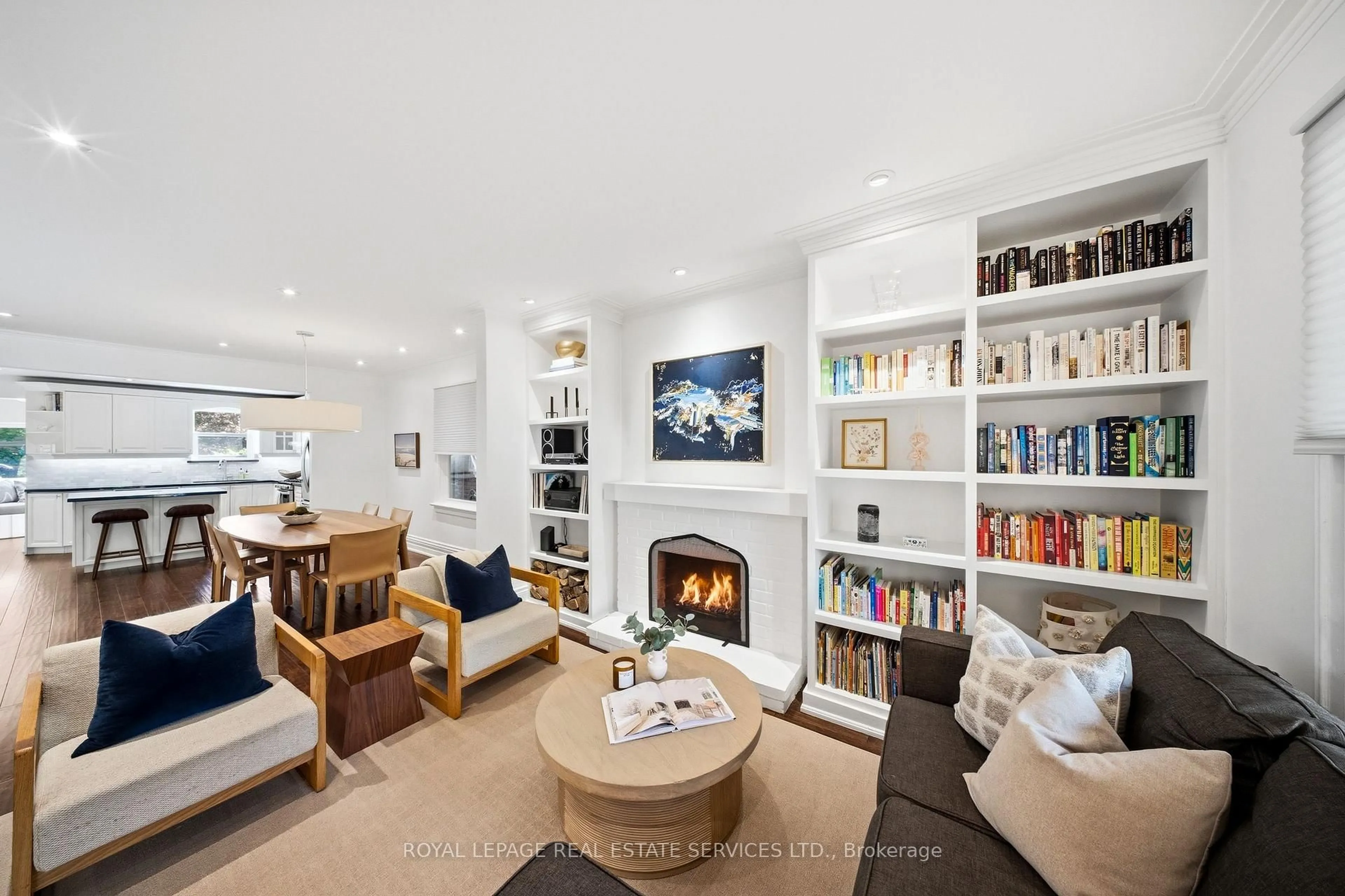 Living room with furniture, unknown for 473 Beresford Ave, Toronto Ontario M6S 3B8