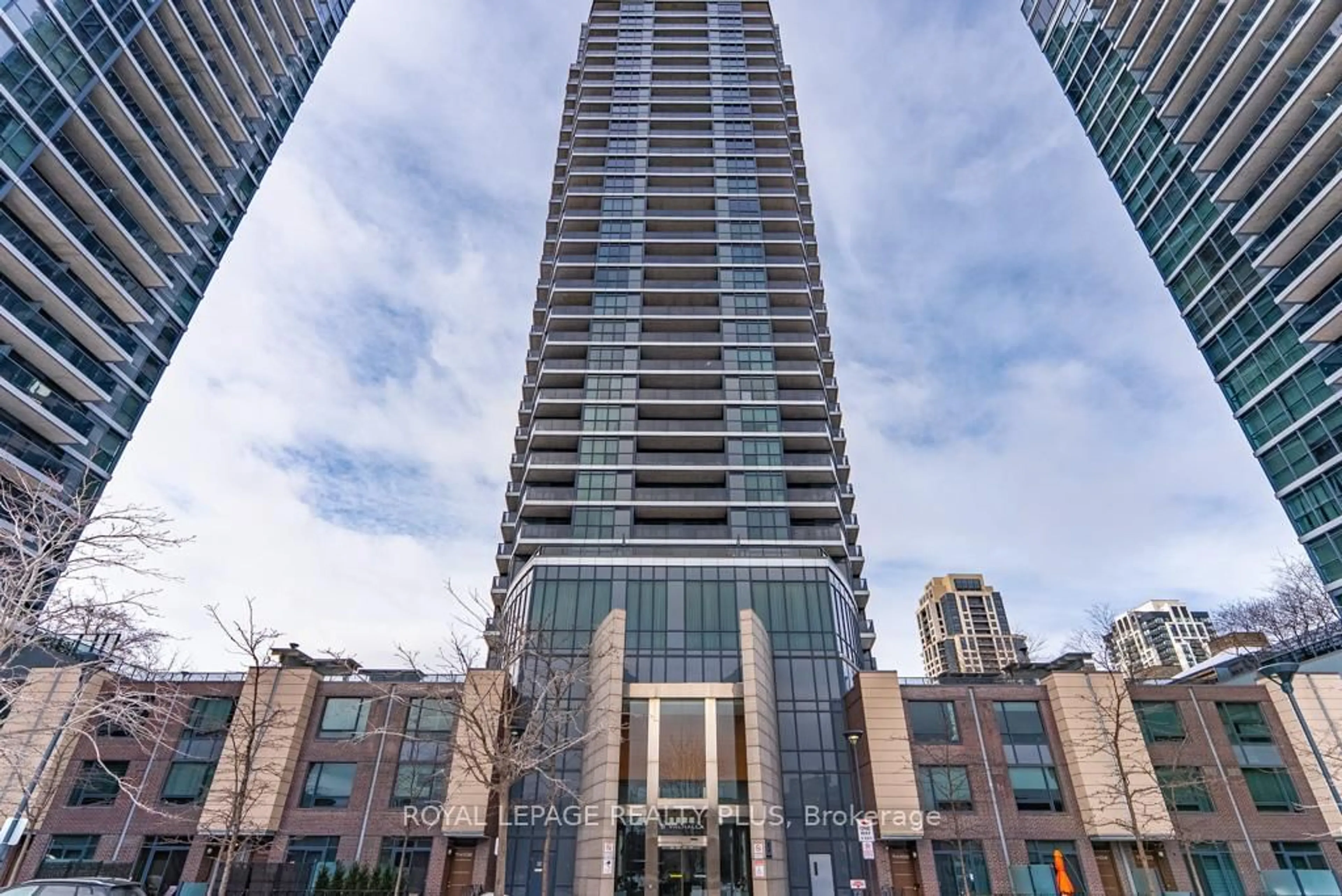 Unknown for 5 Valhalla Inn Rd #2504, Toronto Ontario M9B 1S9