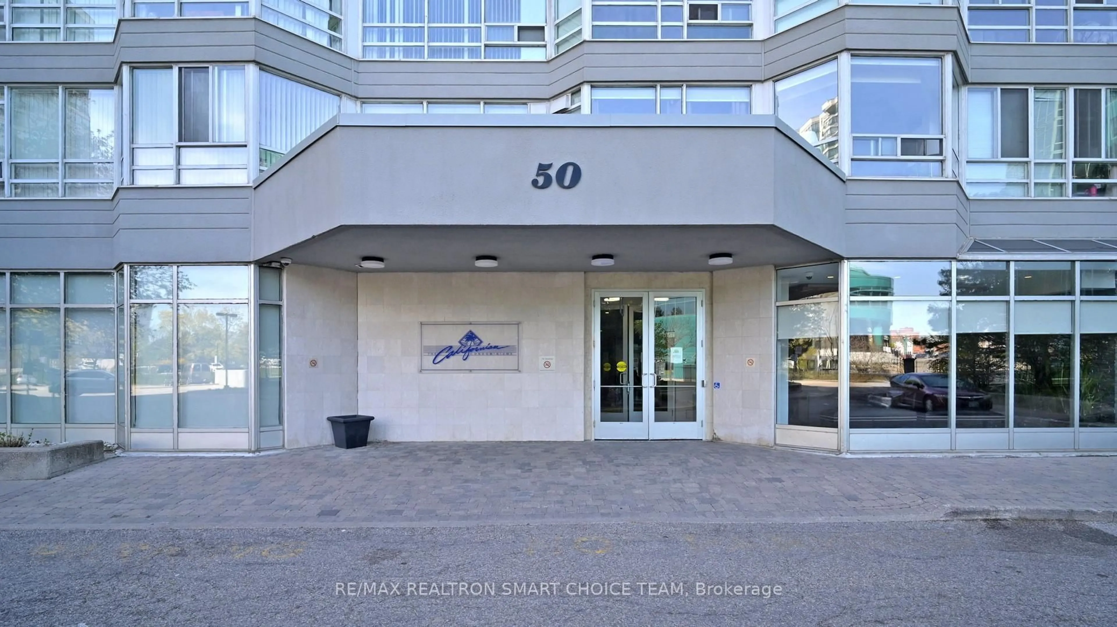Unknown for 50 Kingsbridge Garden Circ #504, Mississauga Ontario L5R 1Y2