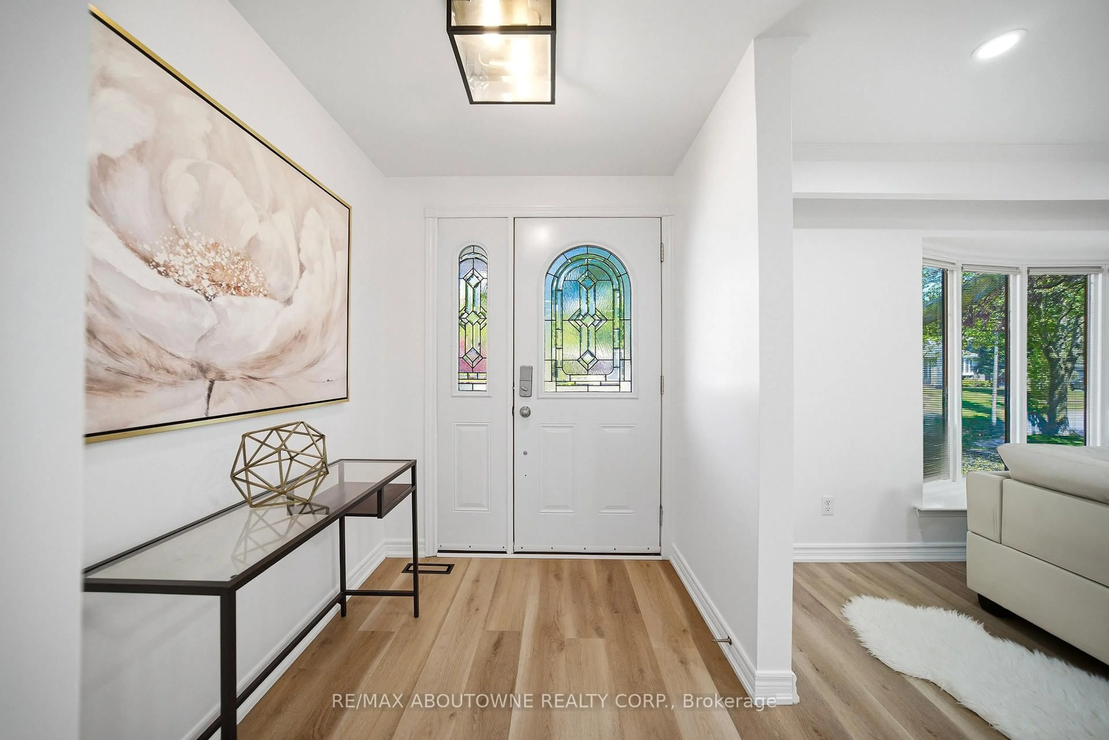 Unknown for 2306 Devon Rd, Oakville Ontario L6J 5R4