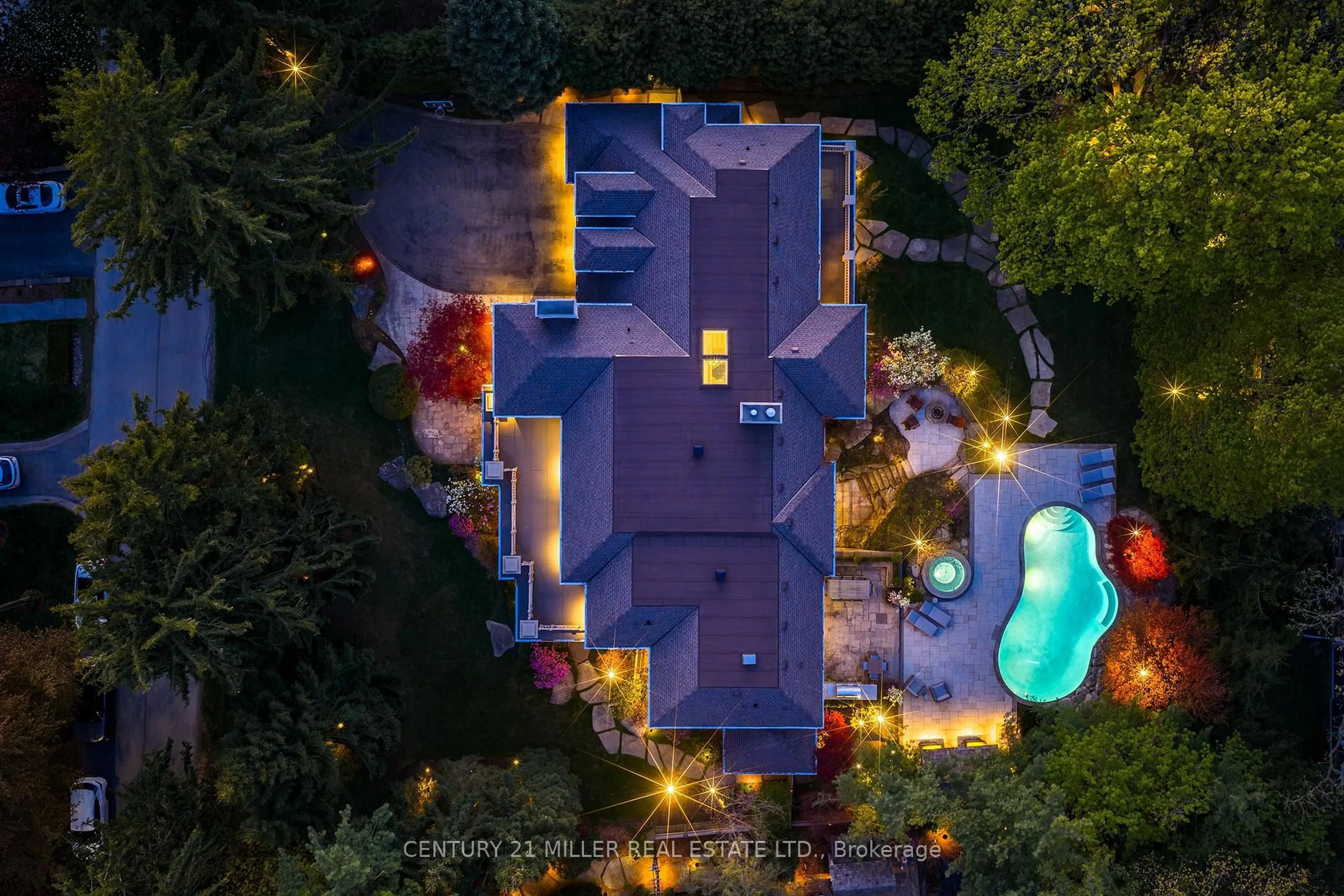Unknown for 155 Gloucester Ave, Oakville Ontario L6J 3W3