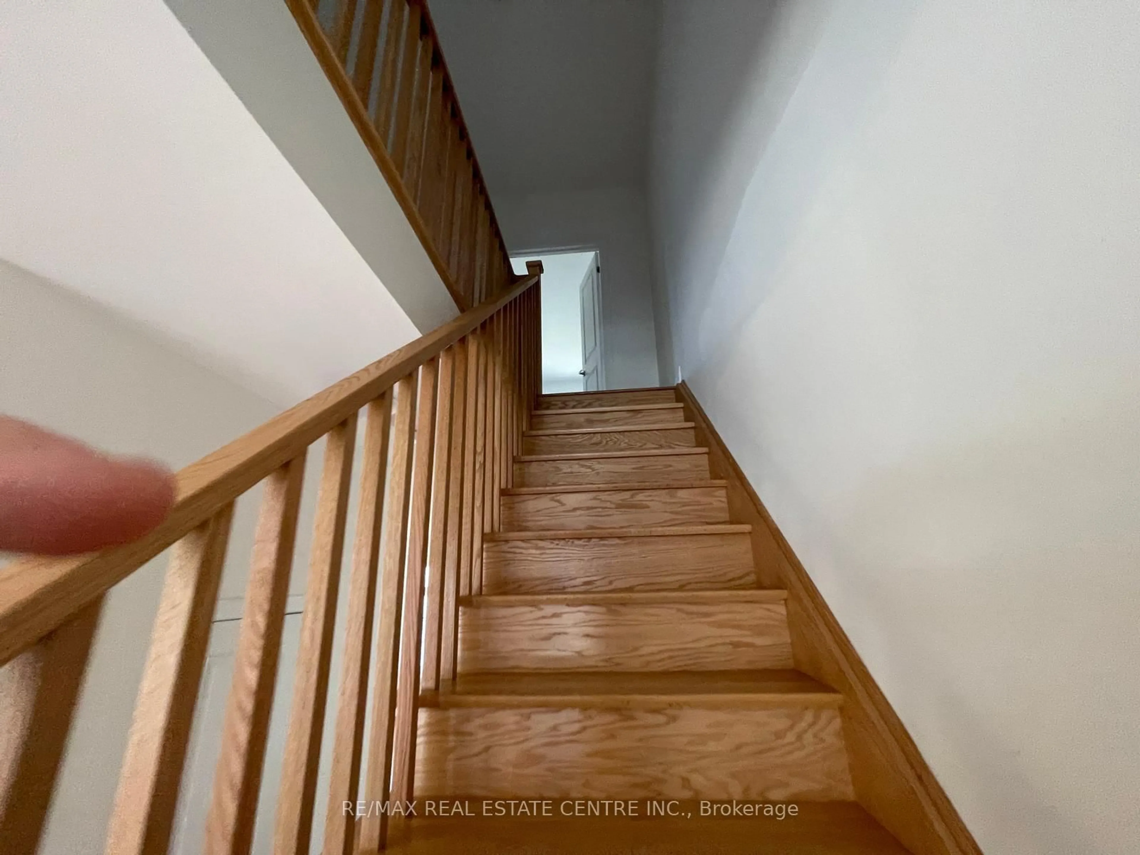 Unknown for 86 Salina St, Mississauga Ontario L5M 2S5