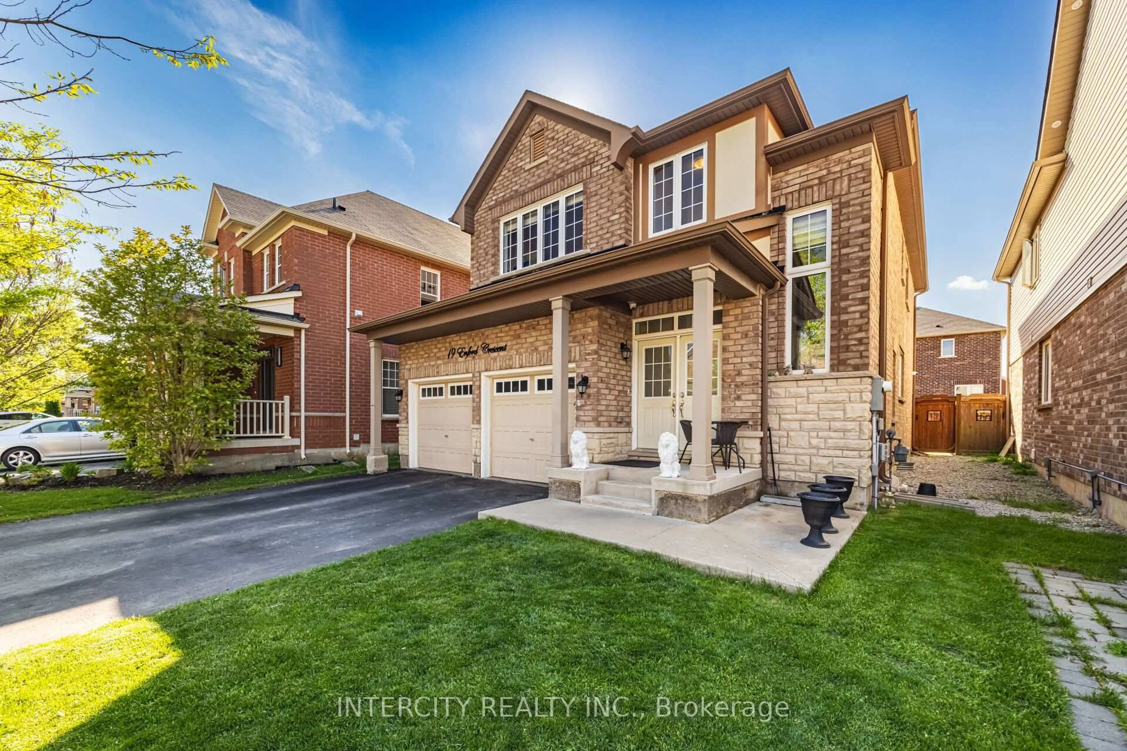 Unknown for 19 Enford Cres, Brampton Ontario L7A 4C8
