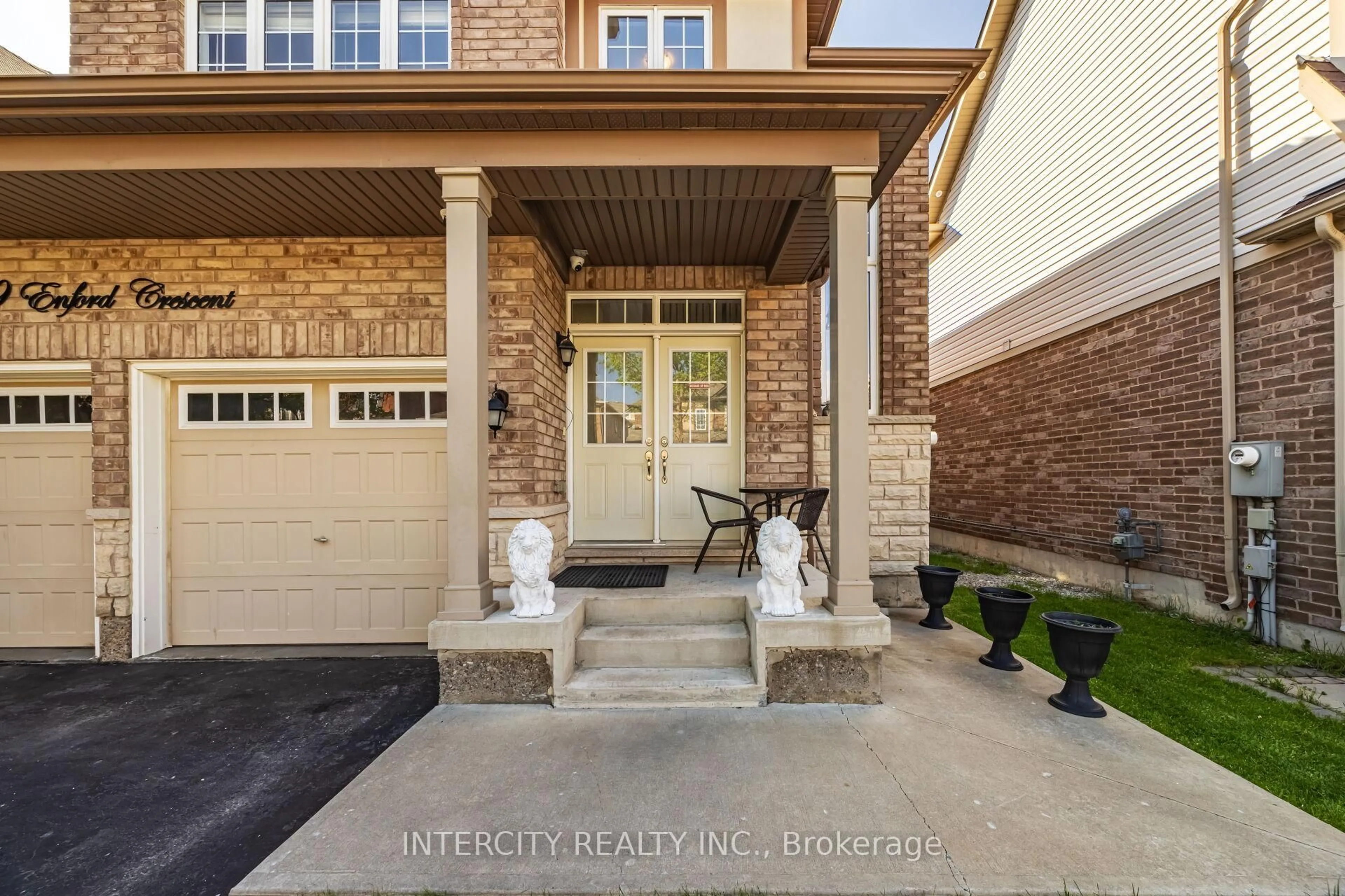 Unknown for 19 Enford Cres, Brampton Ontario L7A 4C8