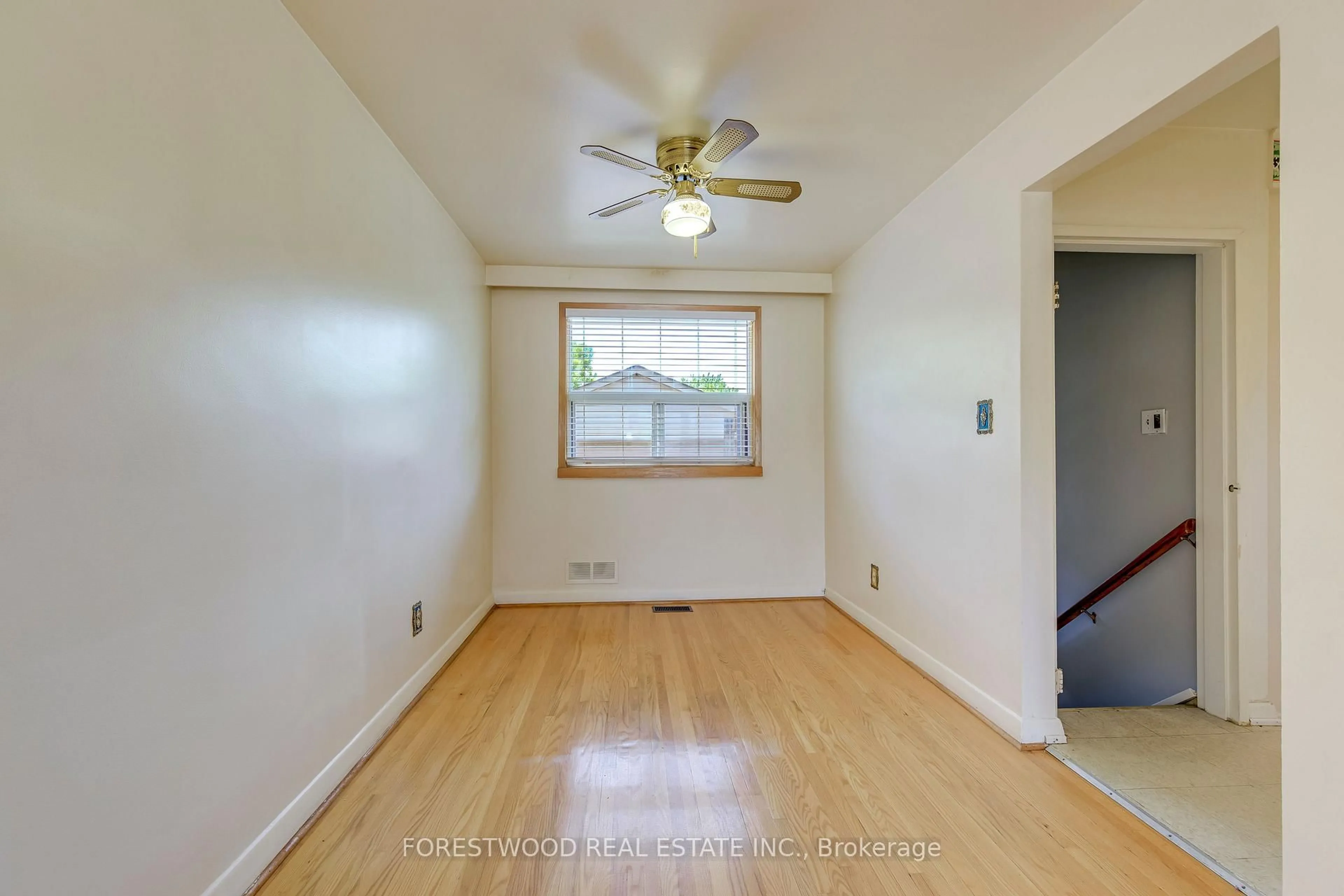 Unknown for 3477 Capricorn Cres, Mississauga Ontario L4T 1S5