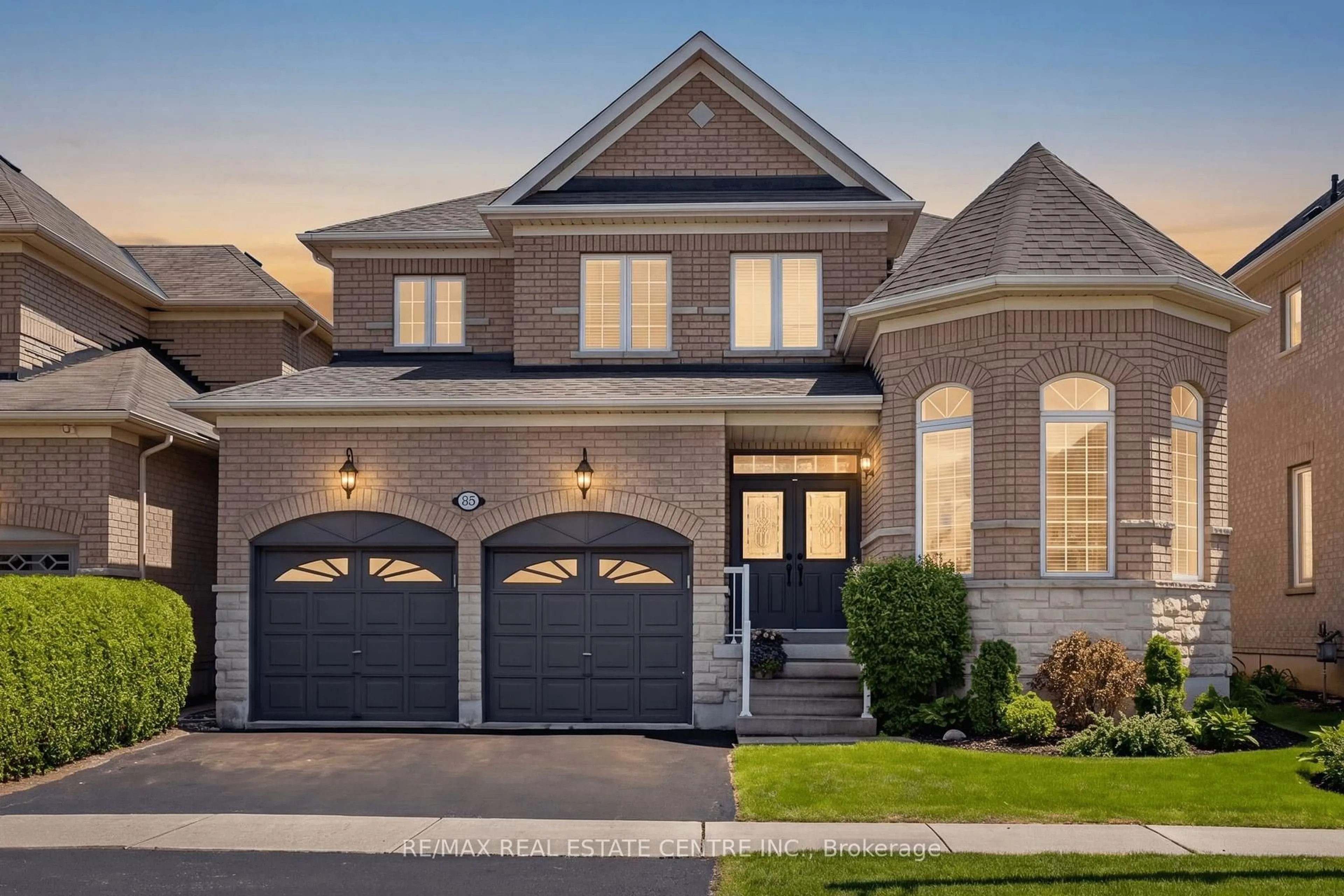 Unknown for 1022 Laidlaw Dr, Milton Ontario L9T 6R9