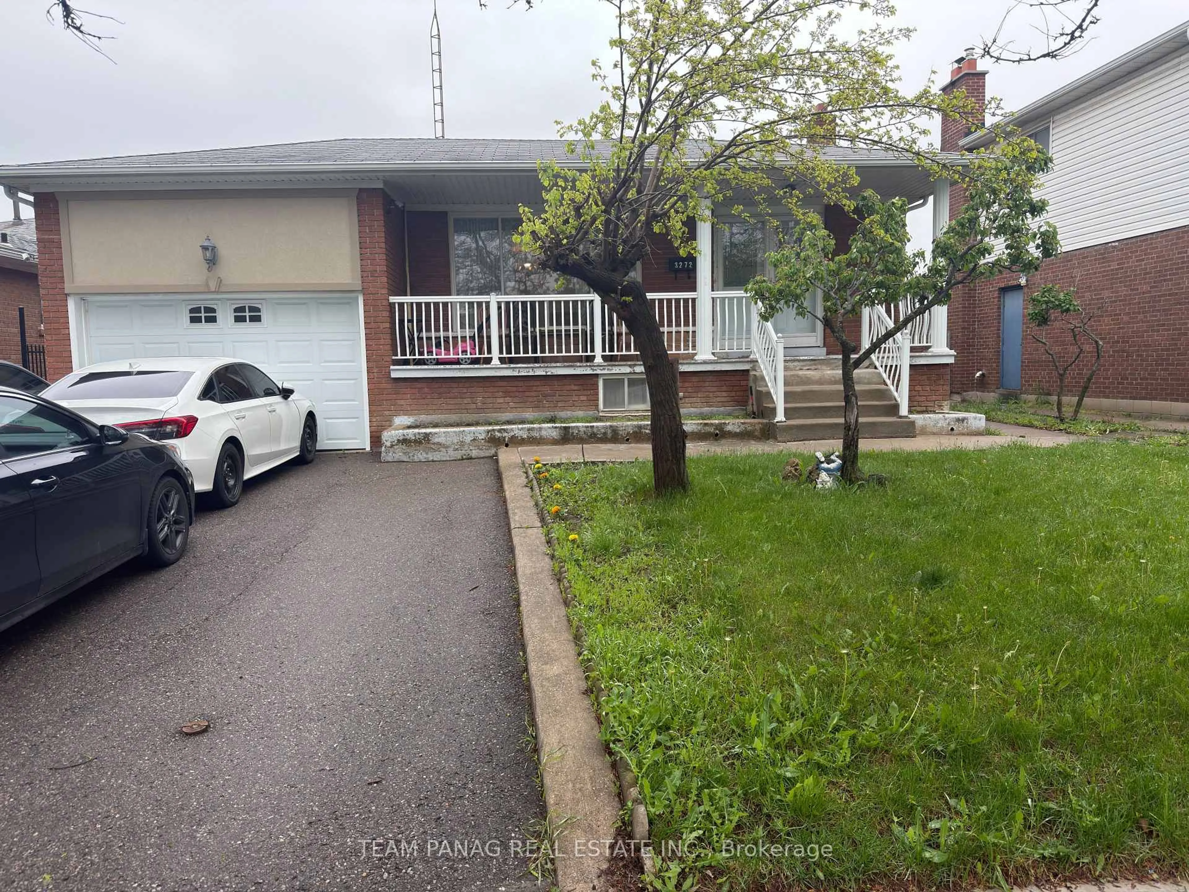 Unknown for 3272 Twilight Rd, Mississauga Ontario L4T 1Z9