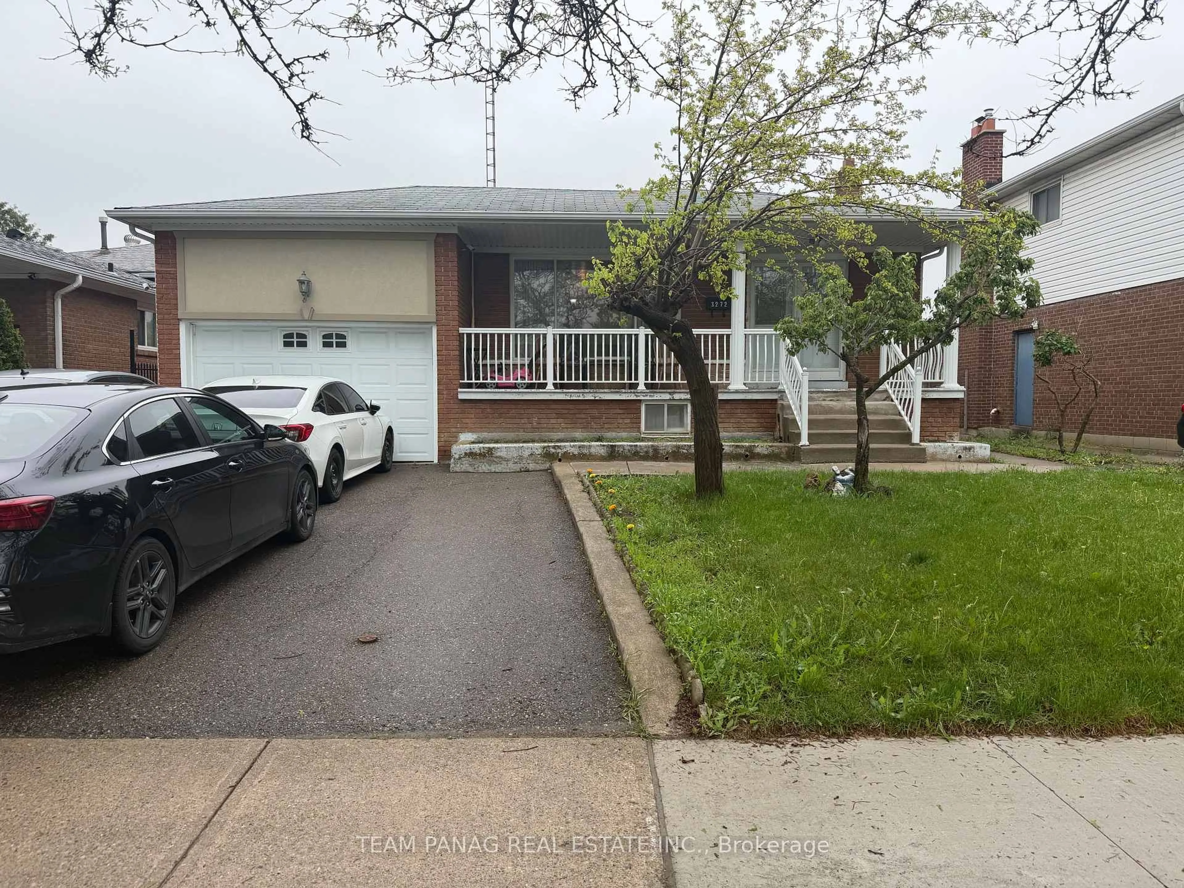 Unknown for 3272 Twilight Rd, Mississauga Ontario L4T 1Z9
