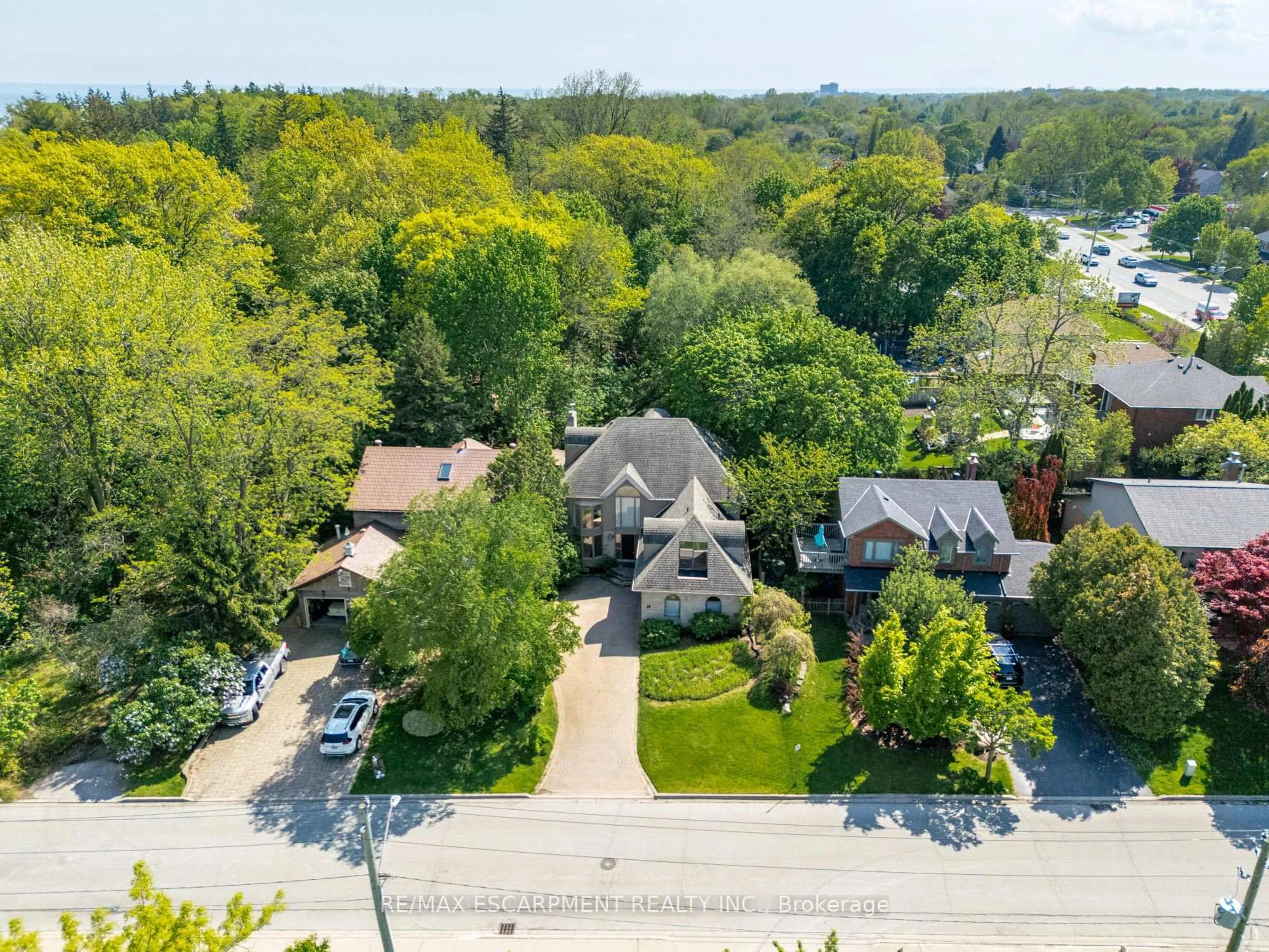 Unknown for 78 West River St, Oakville Ontario L6L 3B5