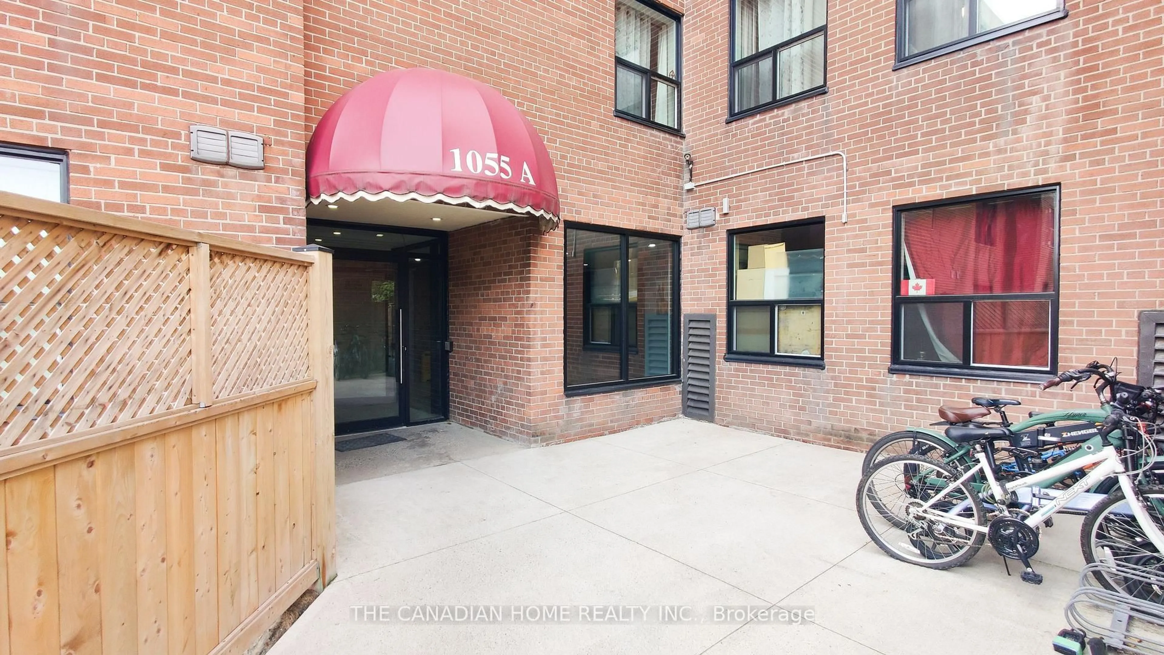 Unknown for 1055 A Forestwood Dr #115, Mississauga Ontario L5C 2T8