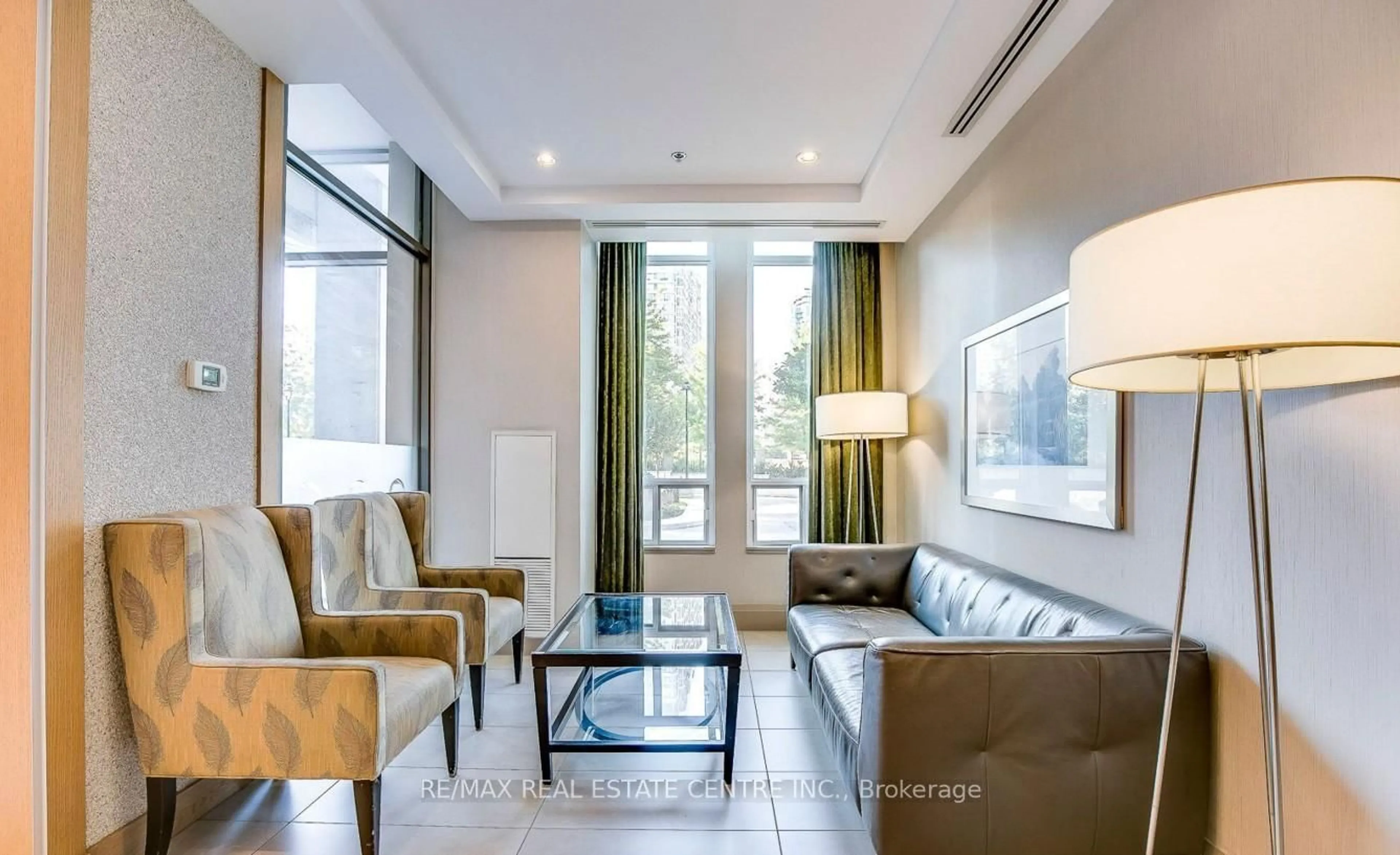 Living room with furniture, unknown for 3515 Kariya Dr Dr #1705, Mississauga Ontario L5B 0C1