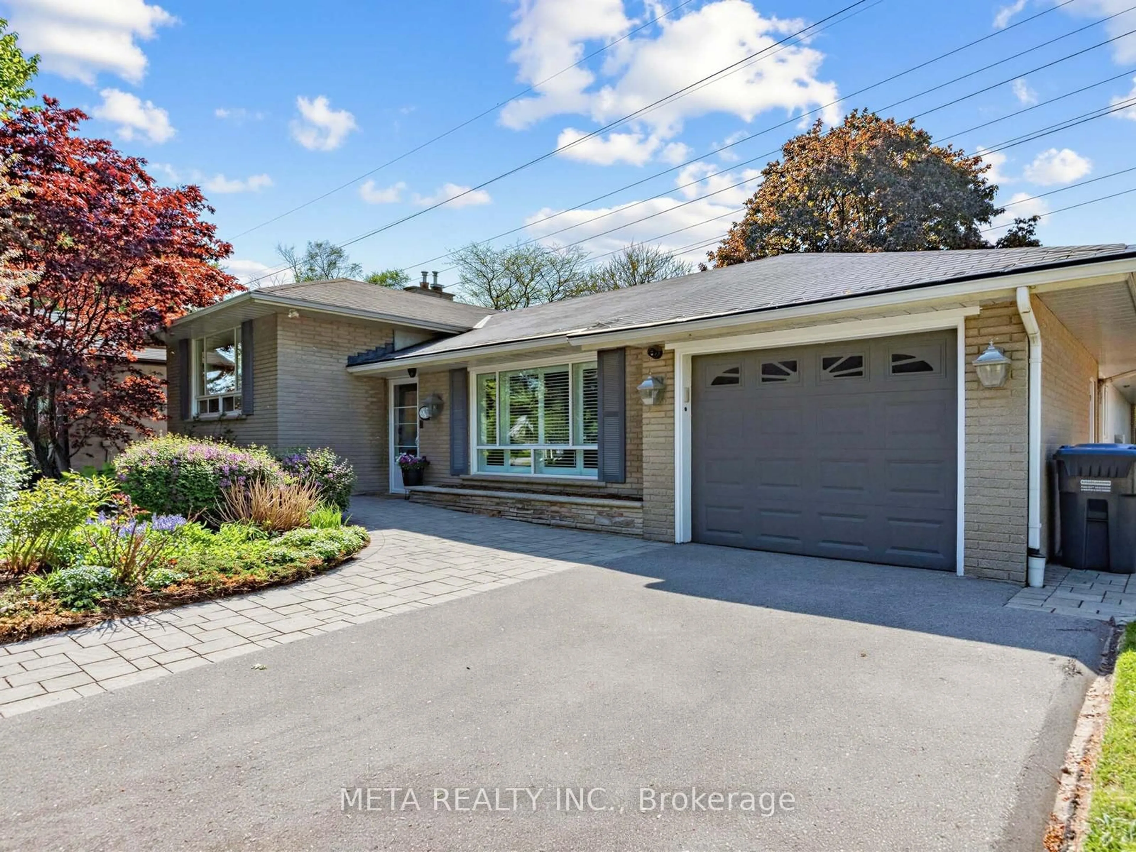 Home with brick exterior material, street for 1337 Melton Dr, Mississauga Ontario L4Y 1L6