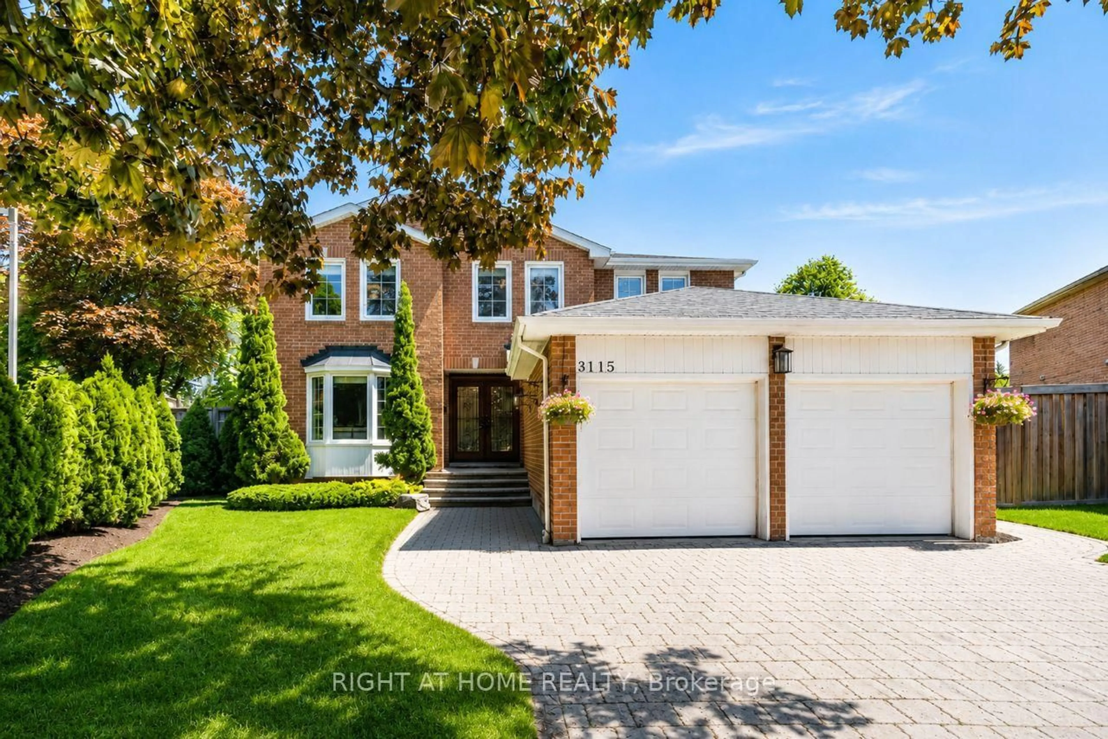 Home with brick exterior material, street for 3115 Spring Creek Cres, Mississauga Ontario L5N 4S4