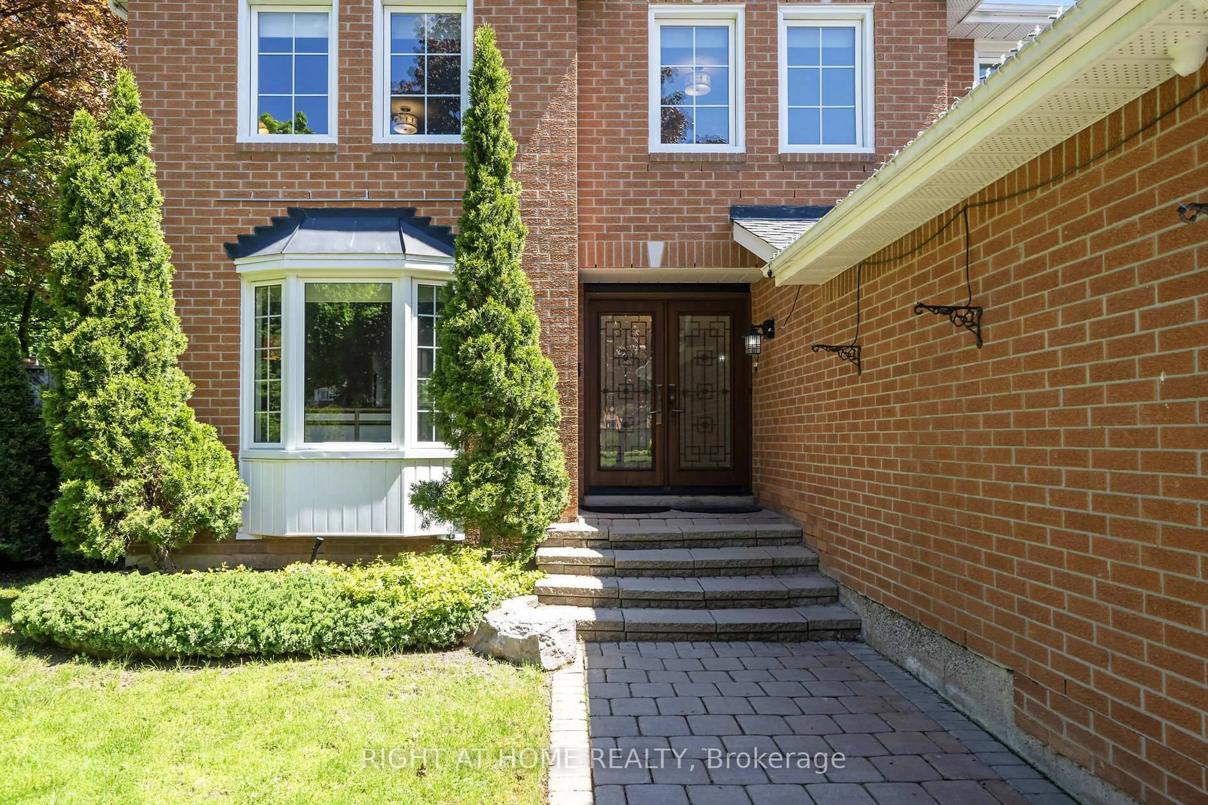 Home with brick exterior material, street for 3115 Spring Creek Cres, Mississauga Ontario L5N 4S4