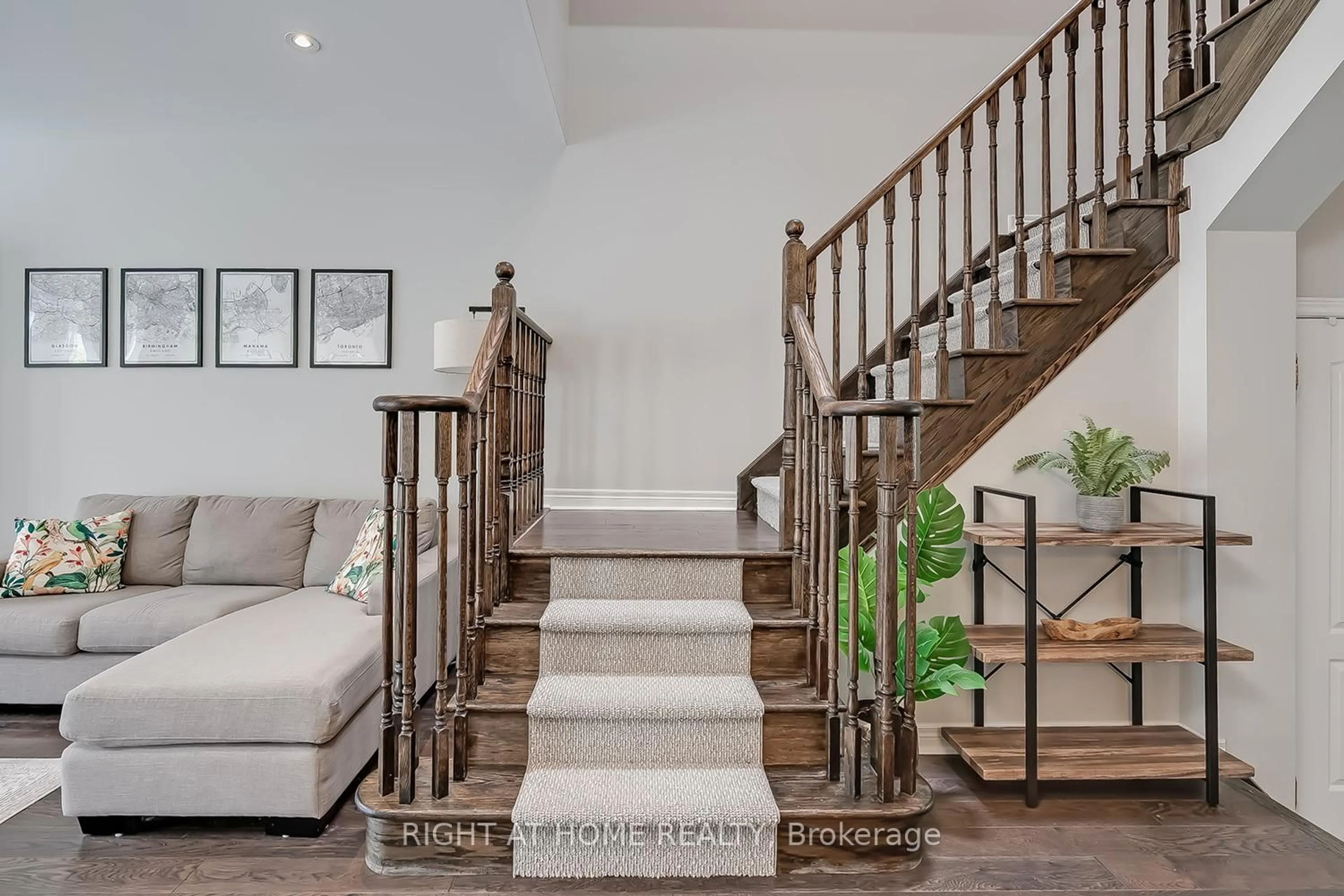 Stairs for 2033 Trawden Way, Oakville Ontario L6M 0M2
