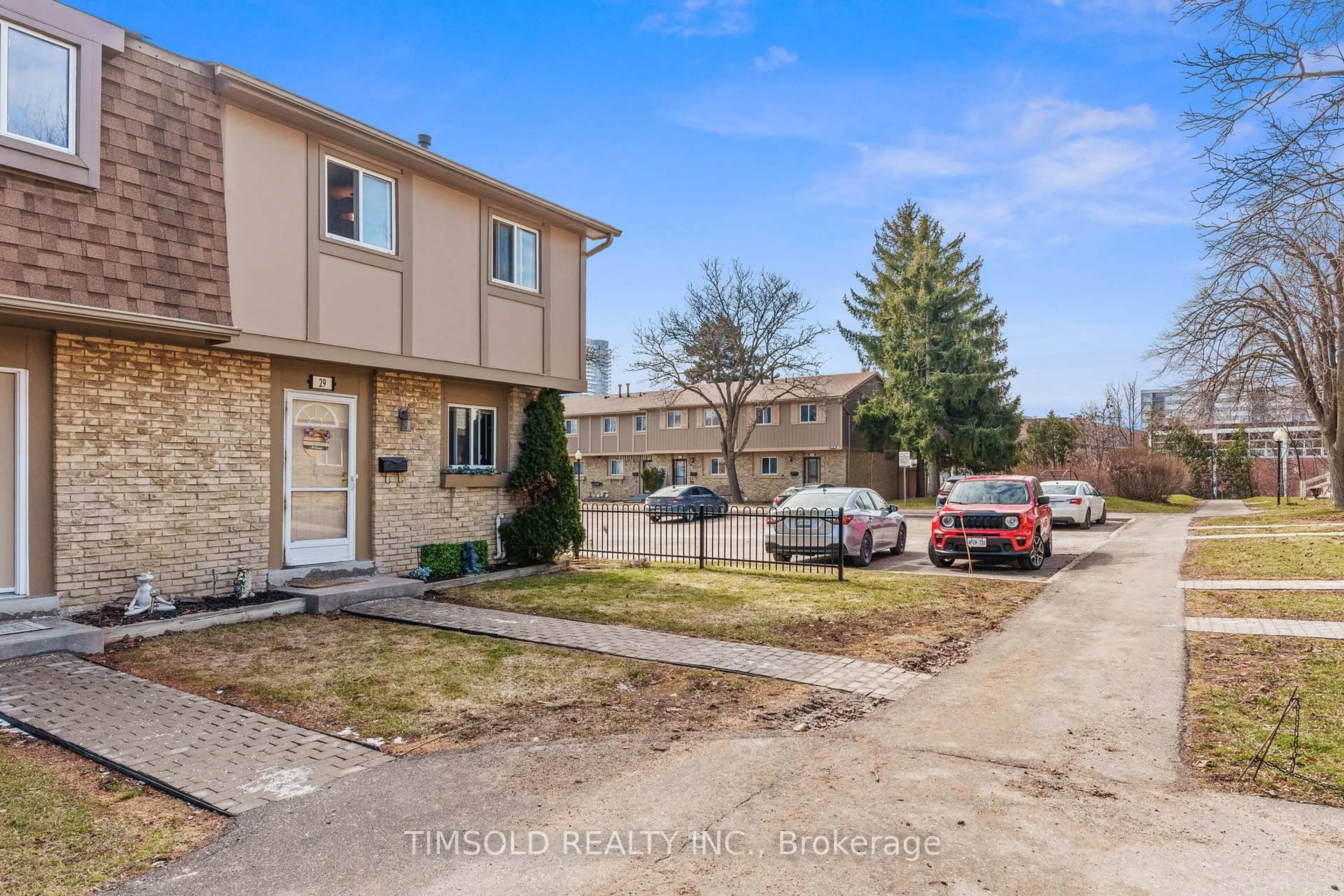 A pic from outside/outdoor area/front of a property/back of a property/a pic from drone, street for 57 Hansen Rd #29, Brampton Ontario L6V 3C6