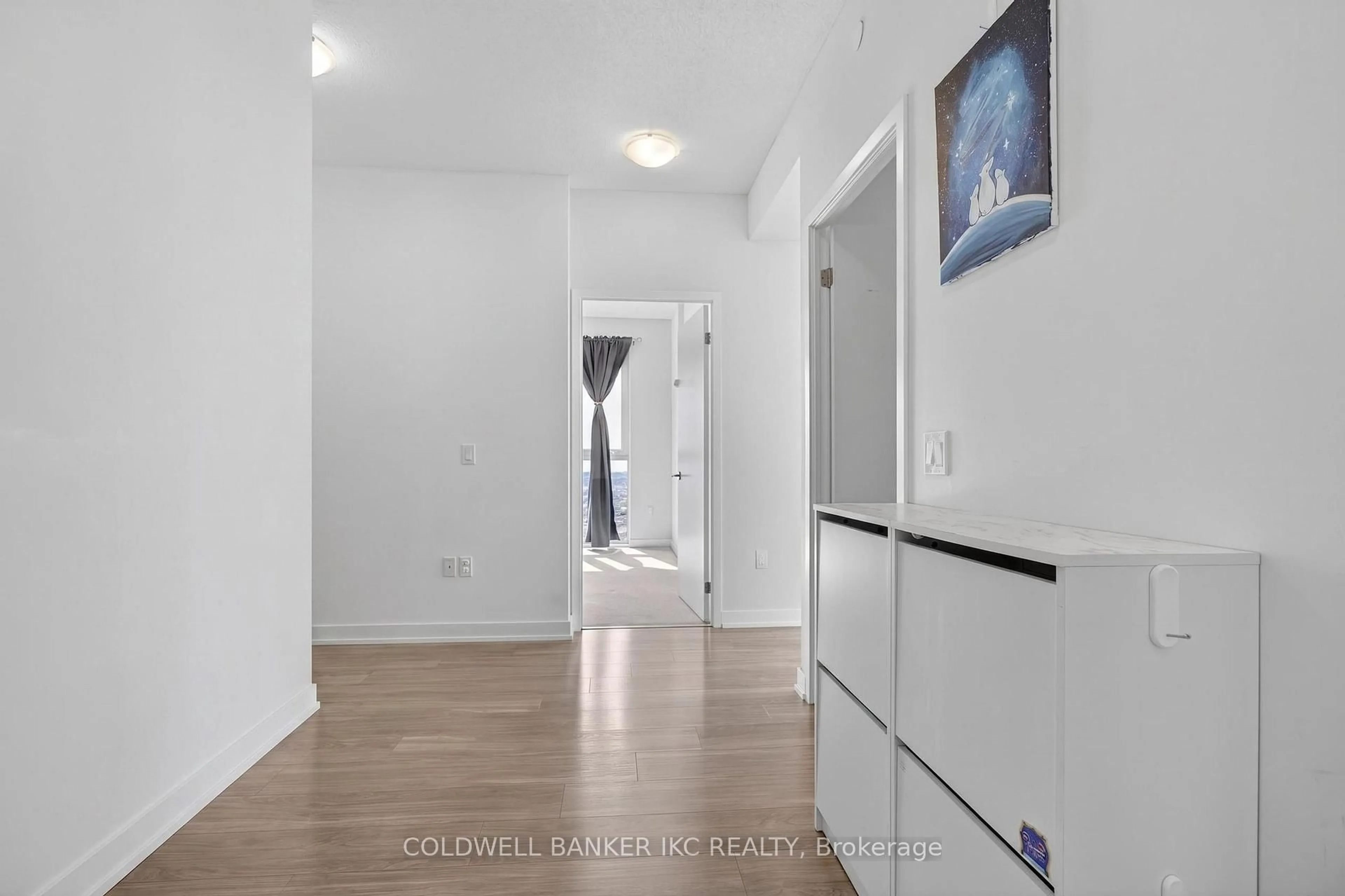 Unknown for 4055 Parkside Village Dr #2720, Mississauga Ontario L5B 0K8