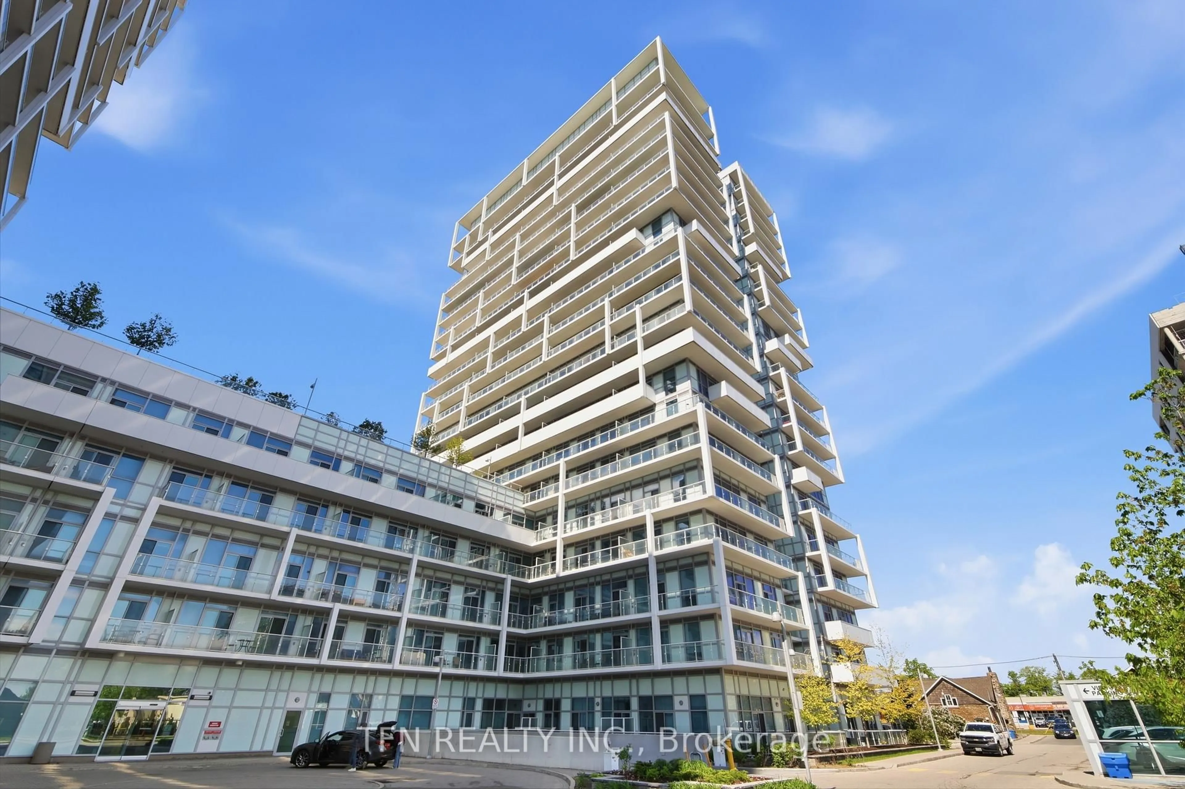 Unknown for 65 Speers Rd #1501, Oakville Ontario L6K 0J1