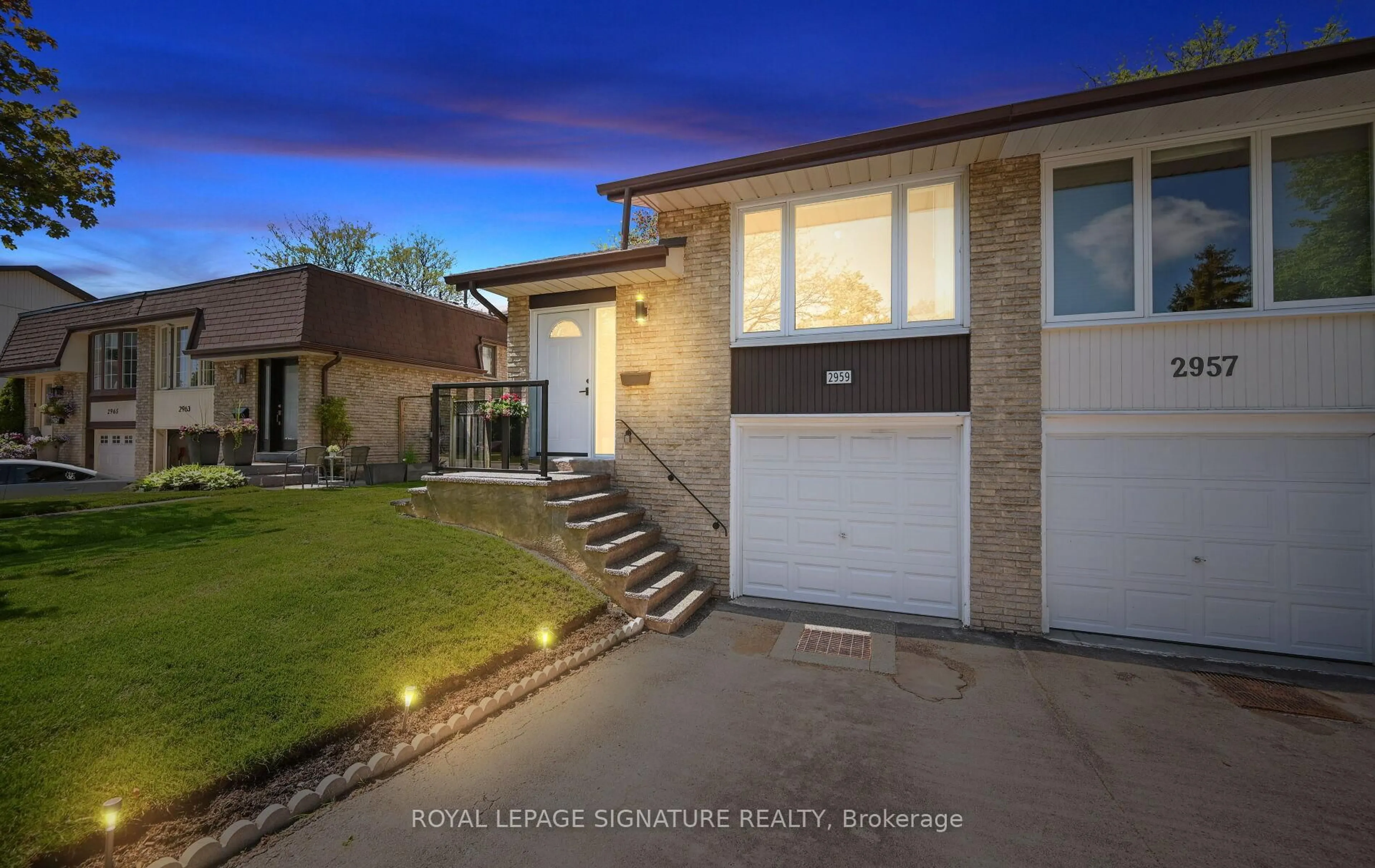 Unknown for 2959 Arvida Circ, Mississauga Ontario L5N 1R6
