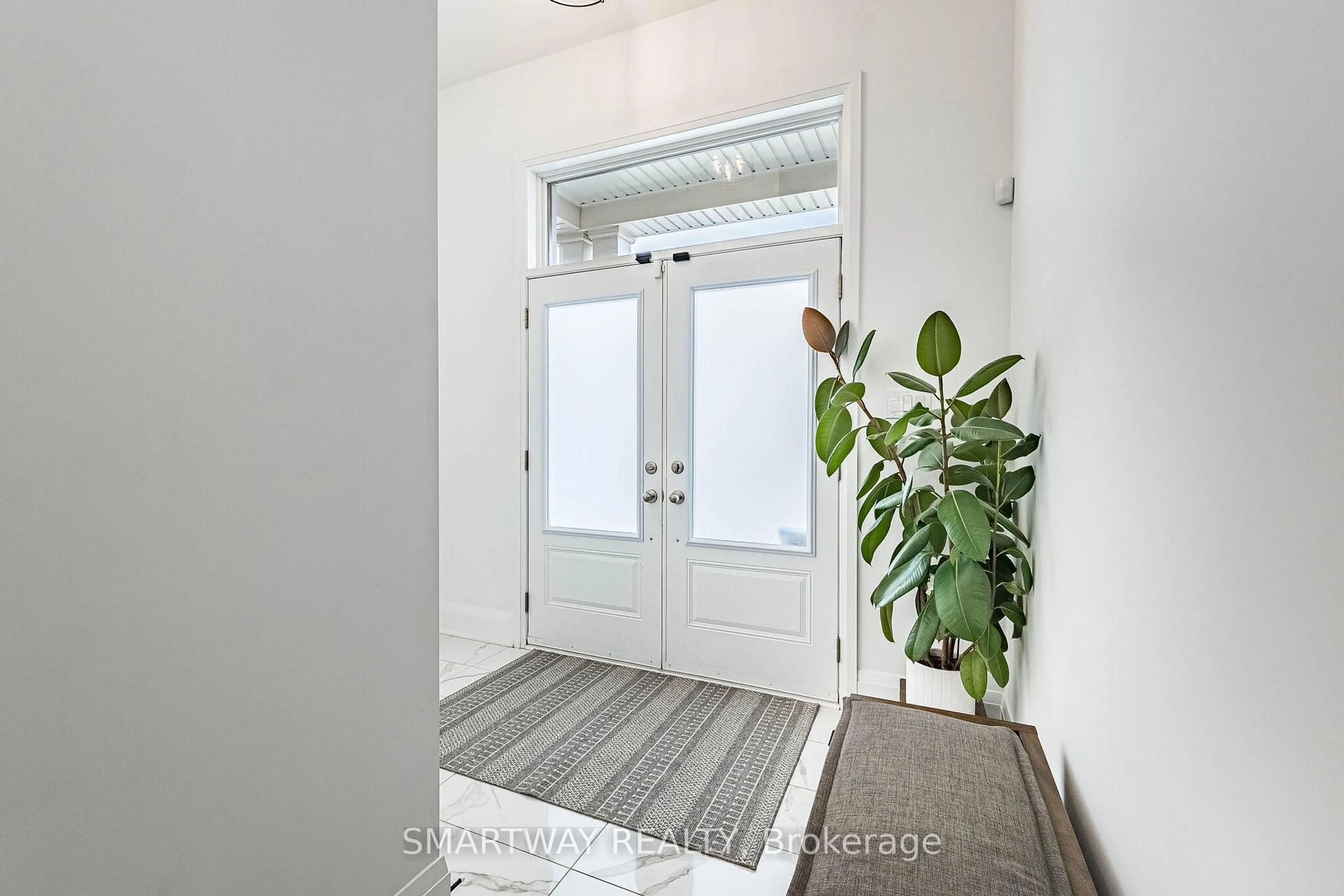 Indoor entryway for 1415 Buckthorn Garden, Milton Ontario L9E 1P9