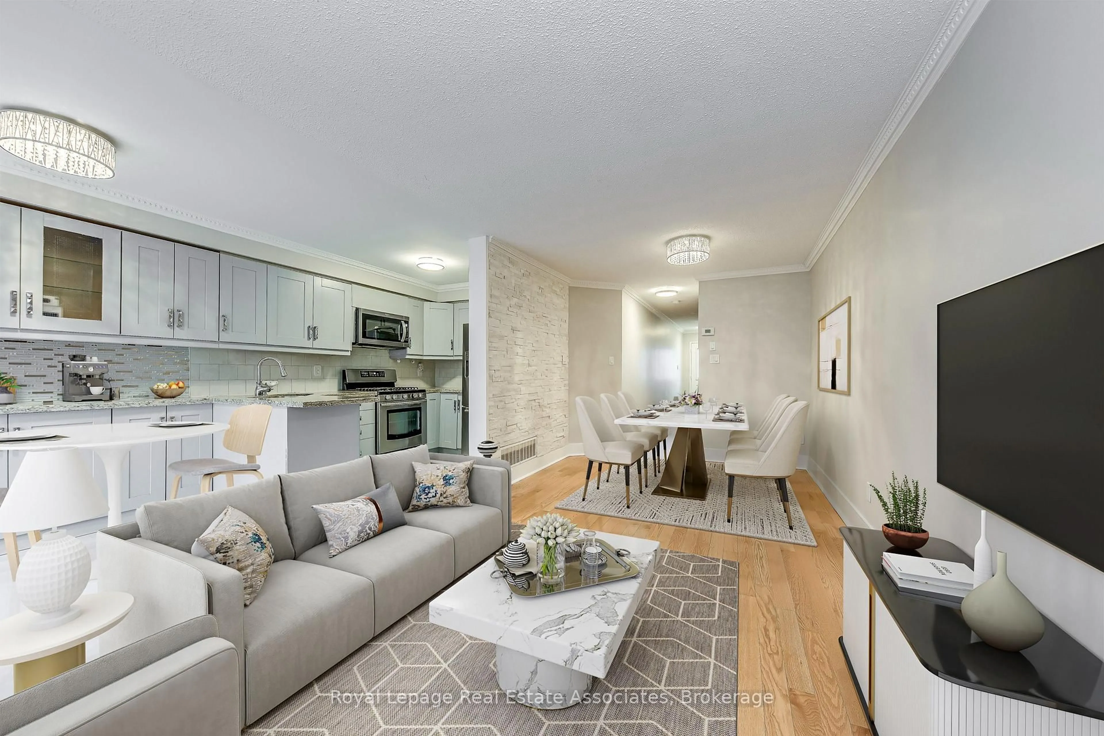 Living room with furniture, unknown for 6978 Lisanne Crt, Mississauga Ontario L5N 6Z7