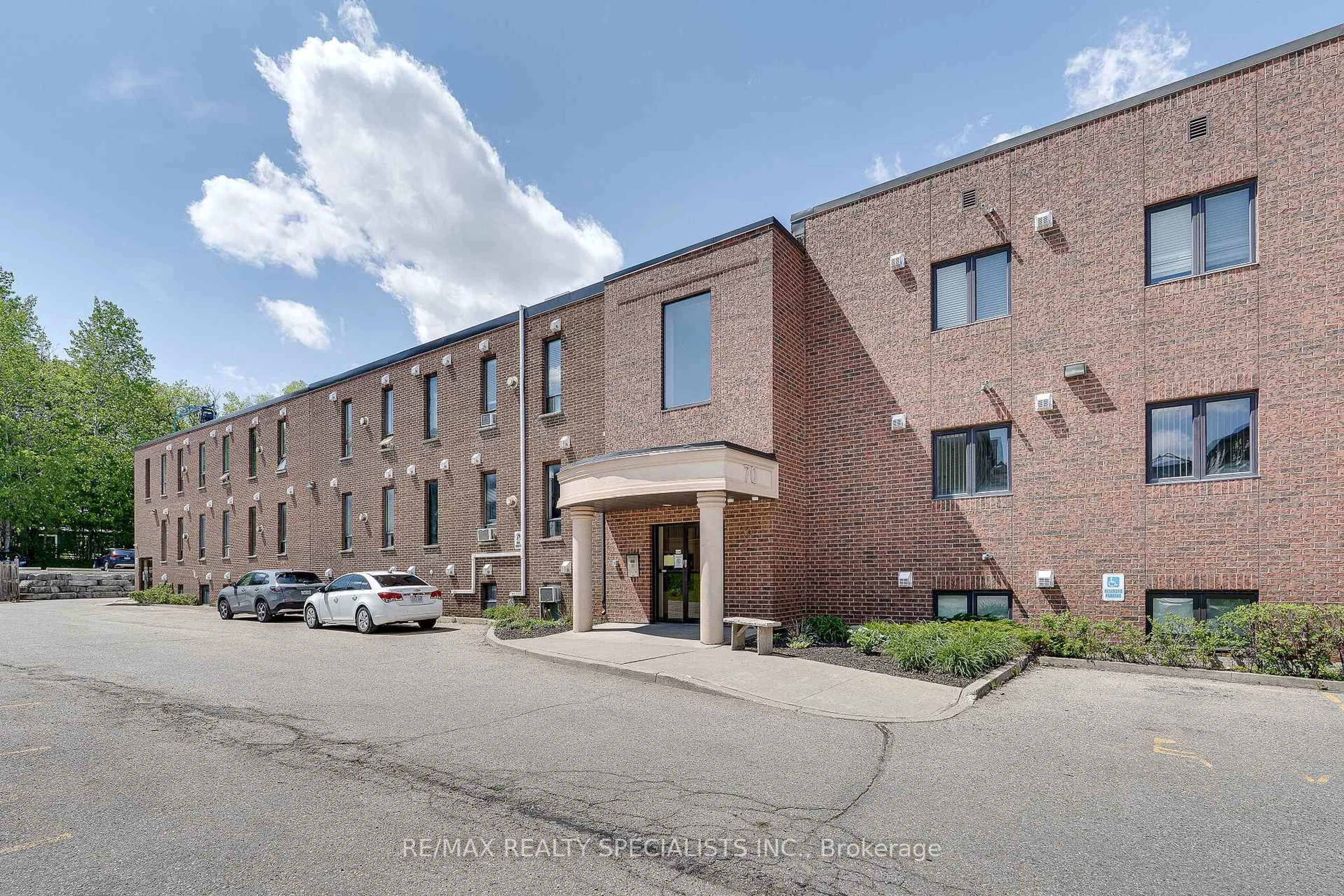 Unknown for 70 First St #205, Orangeville Ontario L9W 2E5