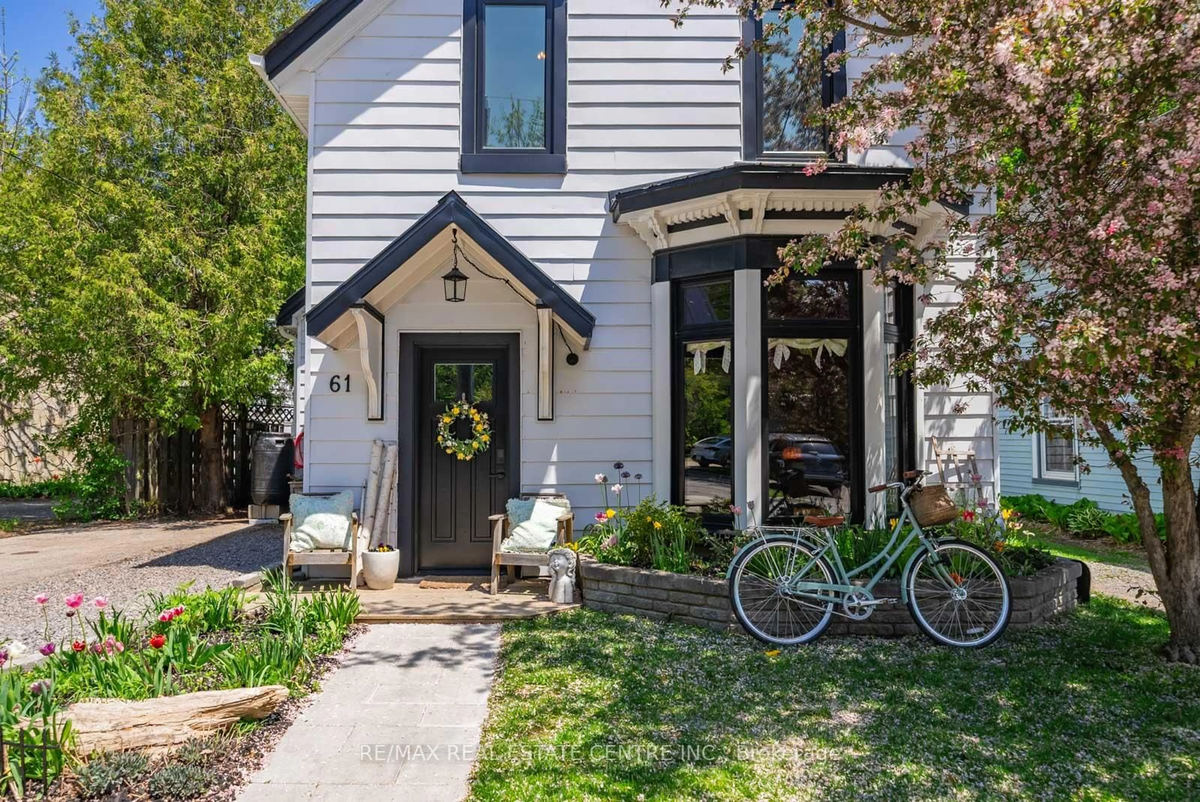 Home with brick exterior material, street for 61 Mill St, Orangeville Ontario L9W 2M6