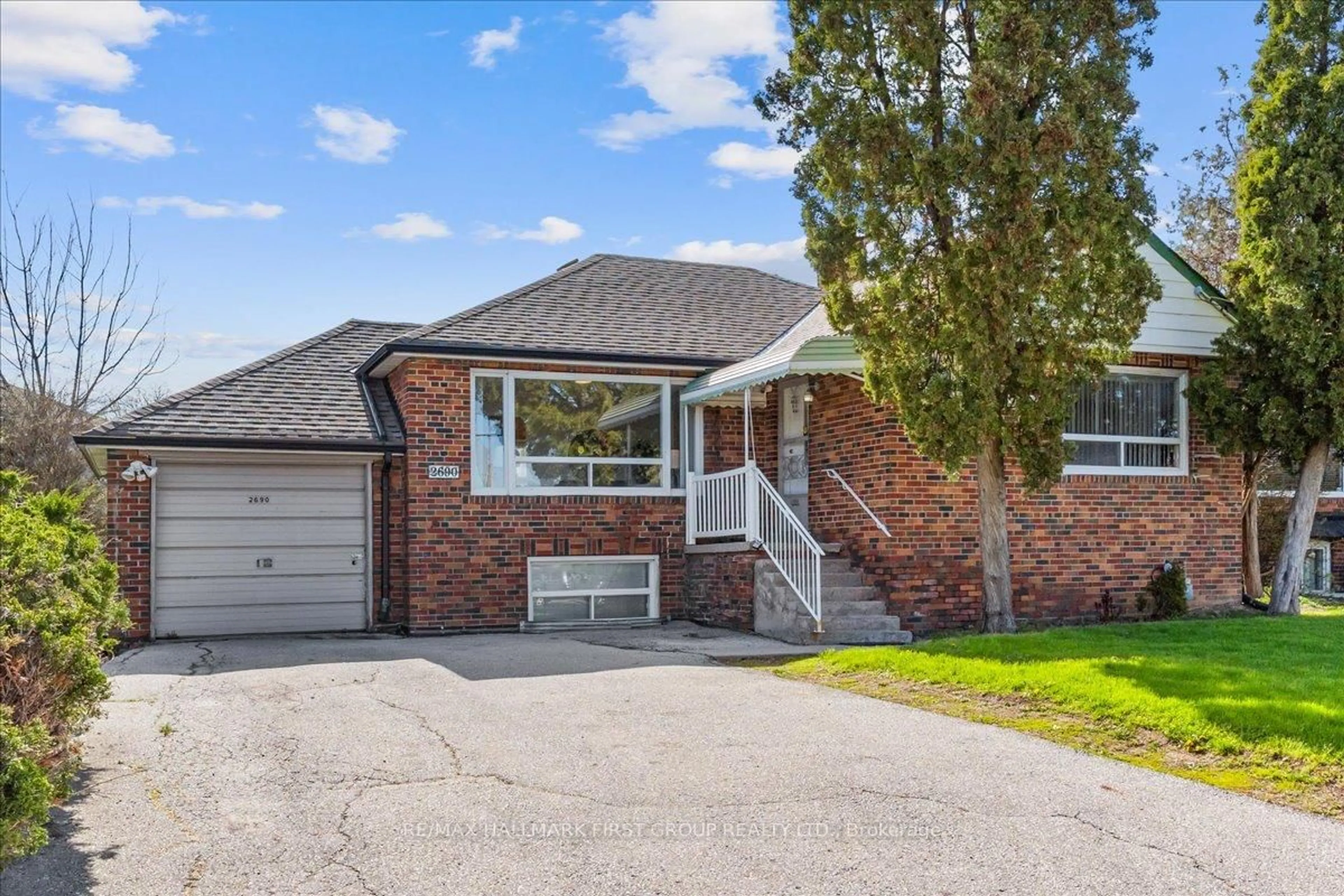 Home with brick exterior material, street for 2690 Islington Ave, Toronto Ontario M9V 2X5